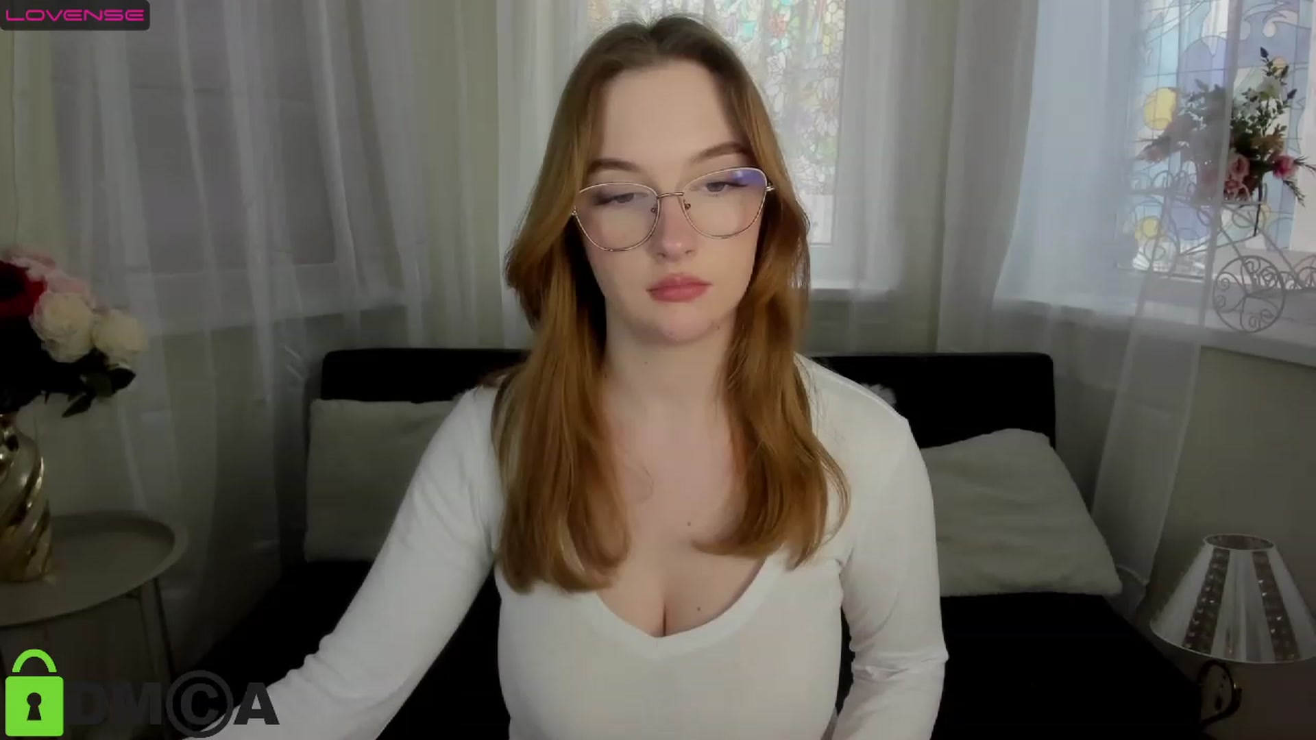 Gallery image thumbnail from AnaFoxy's myfreecams stream on, 04/05/2023, 10:47 image 16 of 20