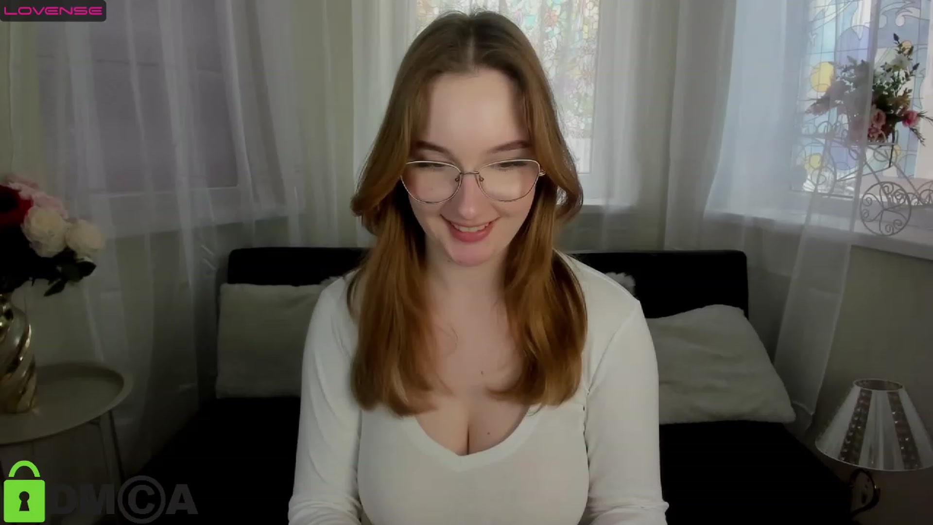 Gallery image thumbnail from AnaFoxy's myfreecams stream on, 04/05/2023, 10:47 image 19 of 20