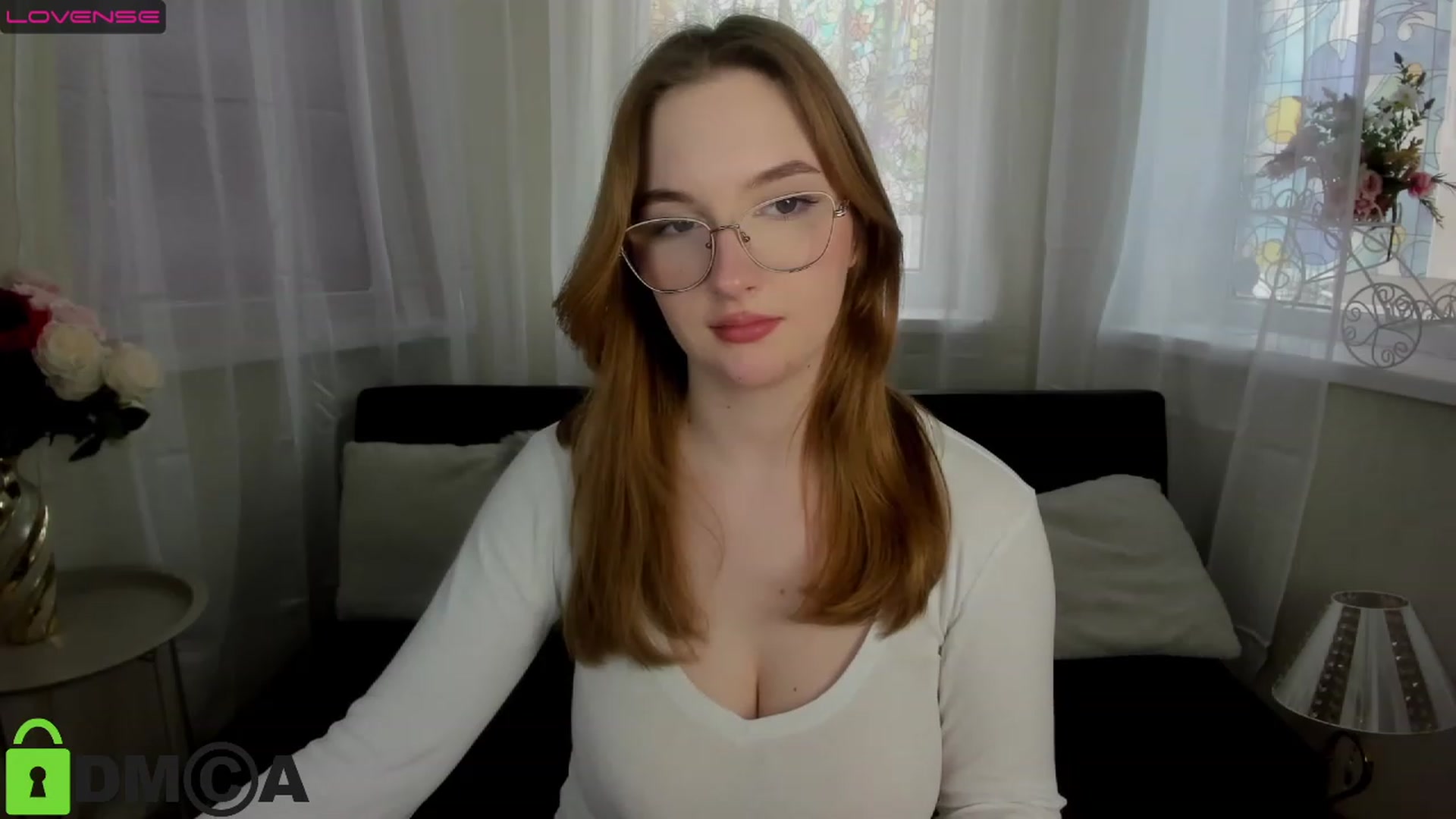 Gallery image thumbnail from AnaFoxy's myfreecams stream on, 04/05/2023, 10:47 image 6 of 20