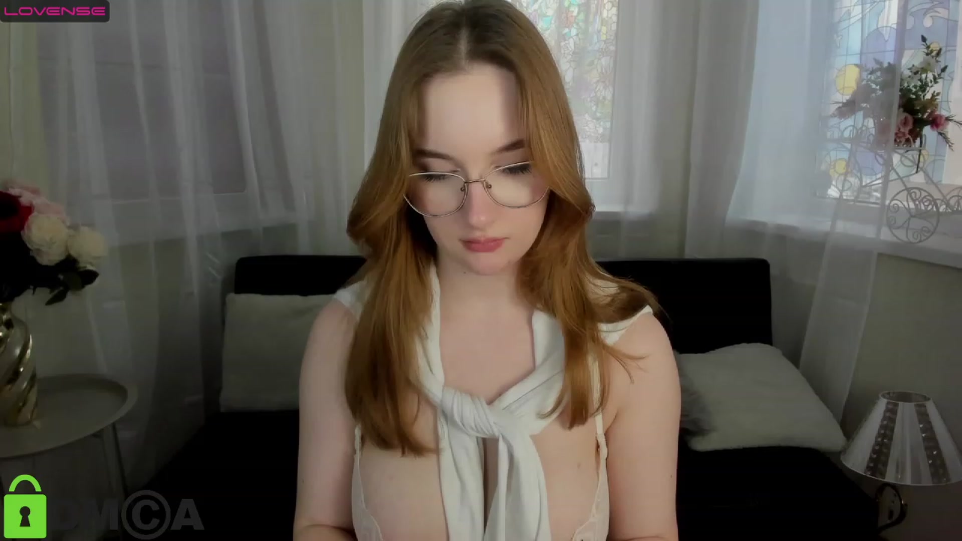 Gallery image thumbnail from AnaFoxy's myfreecams stream on, 04/05/2023, 11:25 image 2 of 20