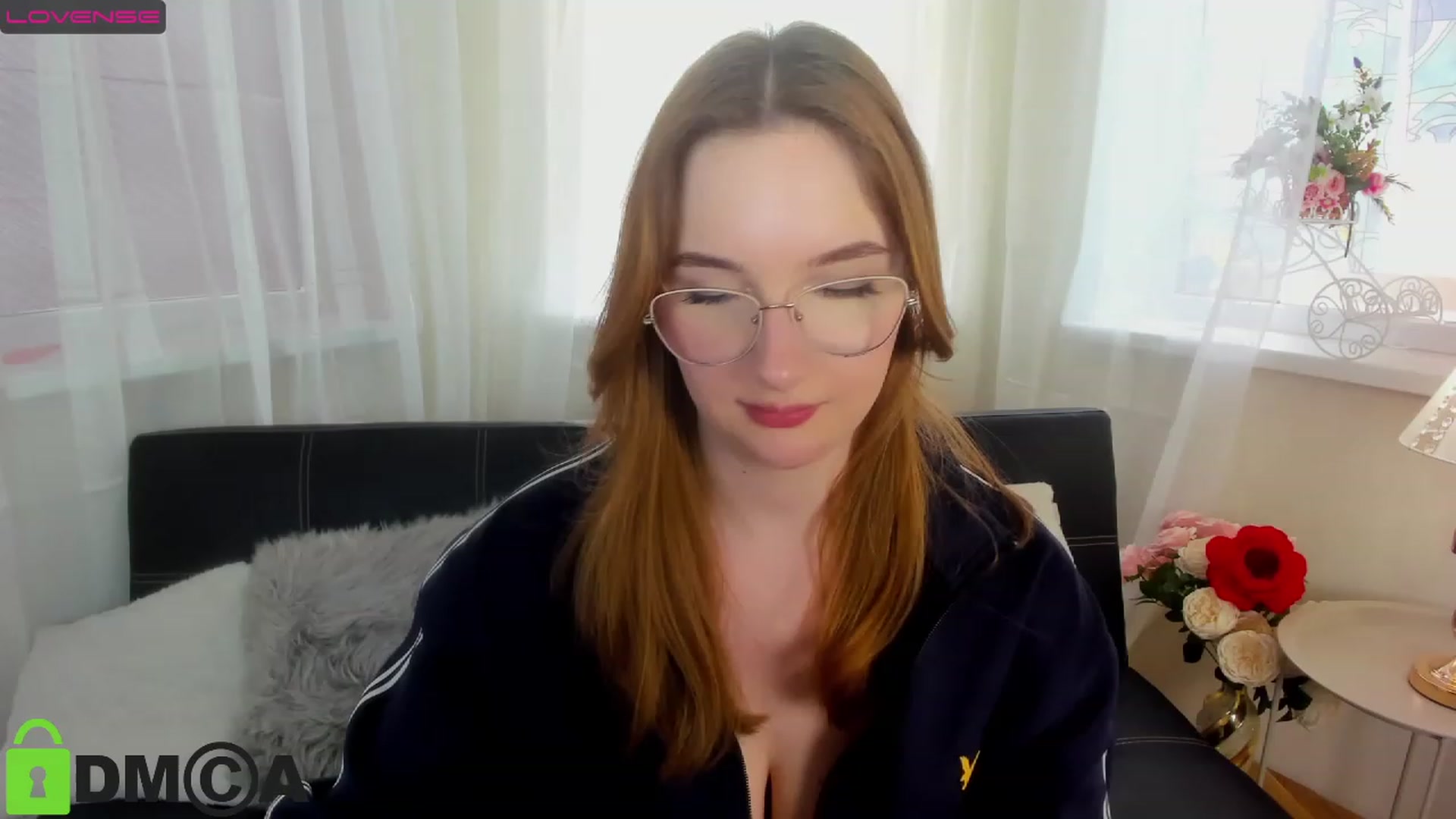 Gallery image thumbnail from AnaFoxy's myfreecams stream on, 04/09/2023, 09:21 image 10 of 20