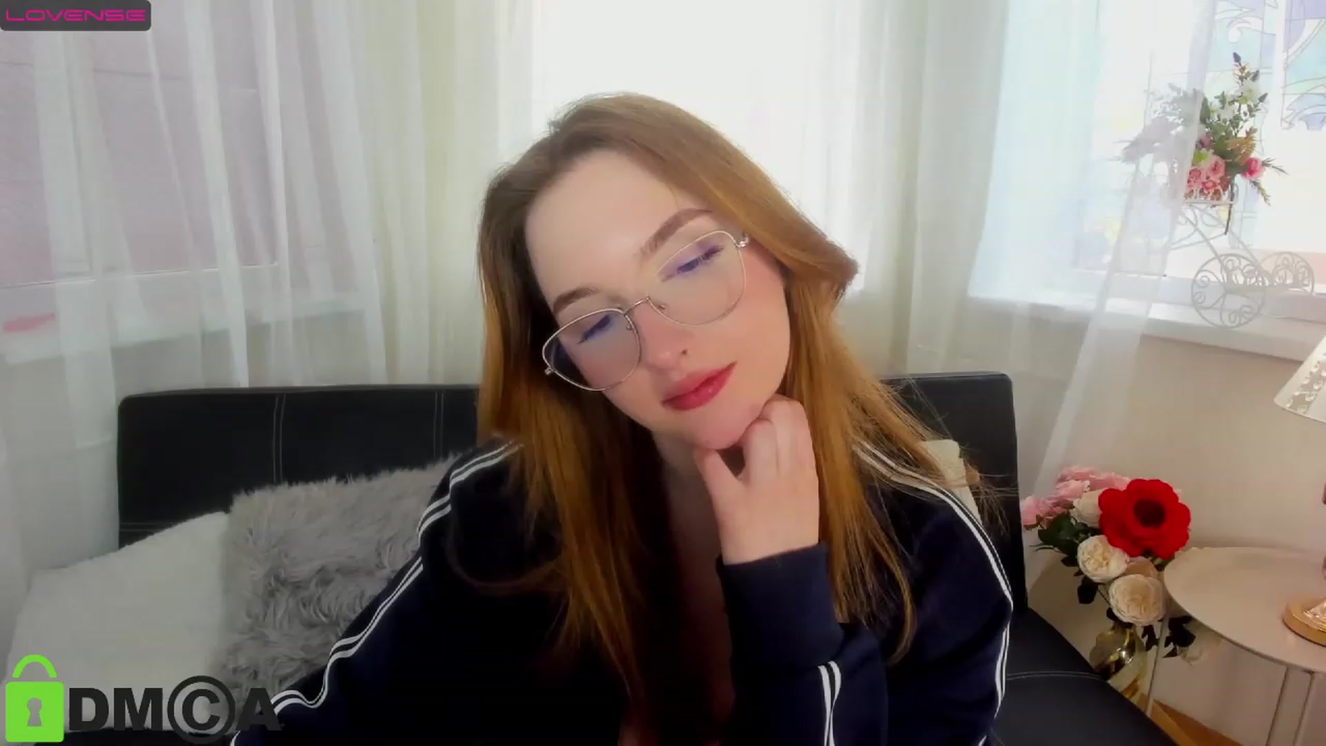Gallery image thumbnail from AnaFoxy's myfreecams stream on, 04/09/2023, 10:09 image 5 of 20
