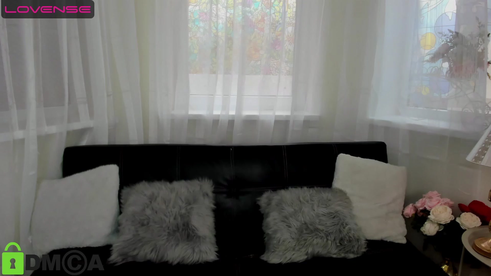 Gallery image thumbnail from AnaFoxy's myfreecams stream on, 04/12/2023, 10:55 image 5 of 20