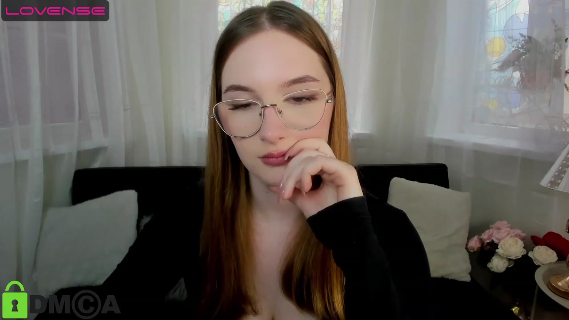 Gallery image thumbnail from AnaFoxy's myfreecams stream on, 04/12/2023, 10:55 image 15 of 20