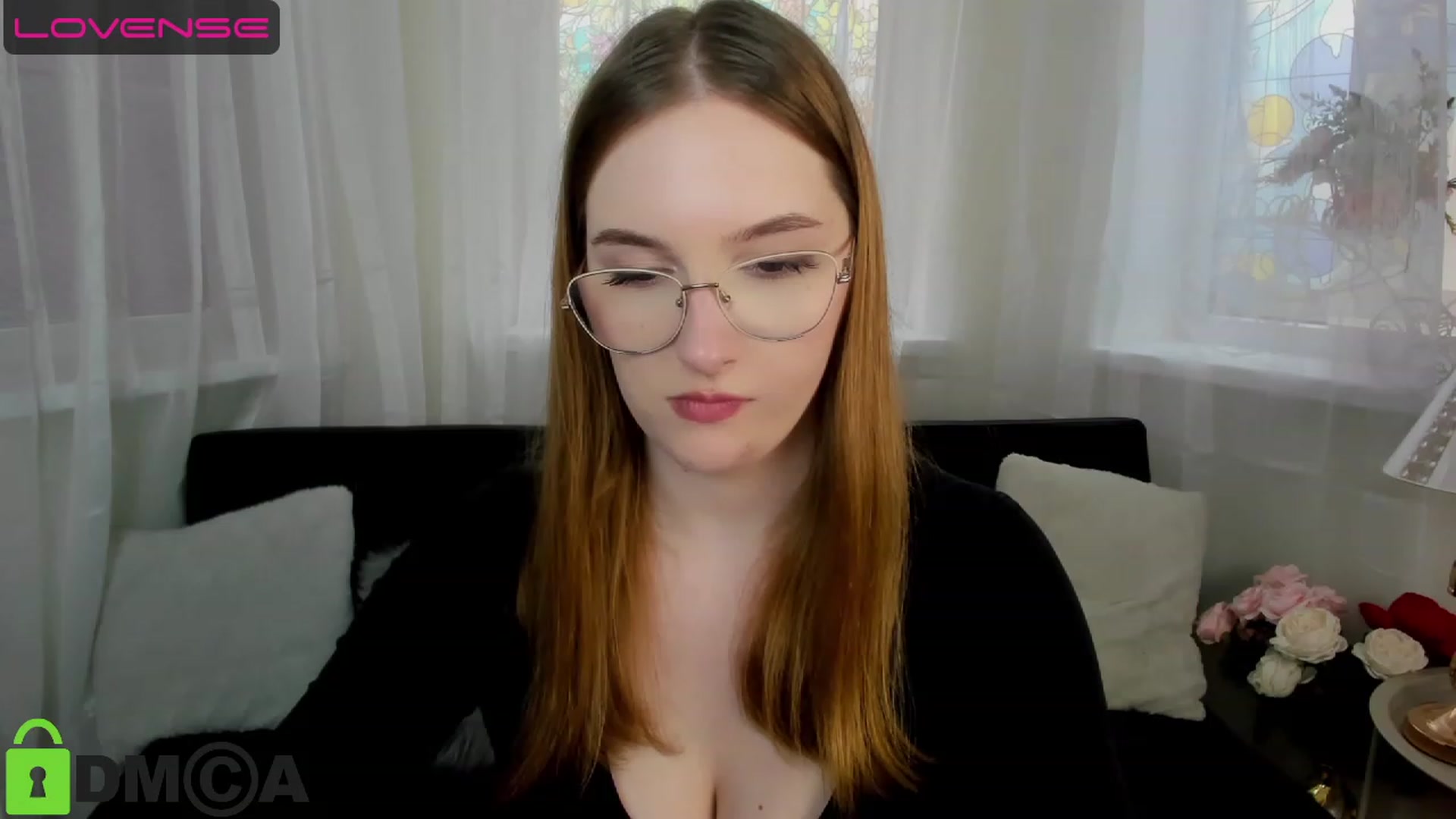 Gallery image thumbnail from AnaFoxy's myfreecams stream on, 04/12/2023, 10:55 image 17 of 20