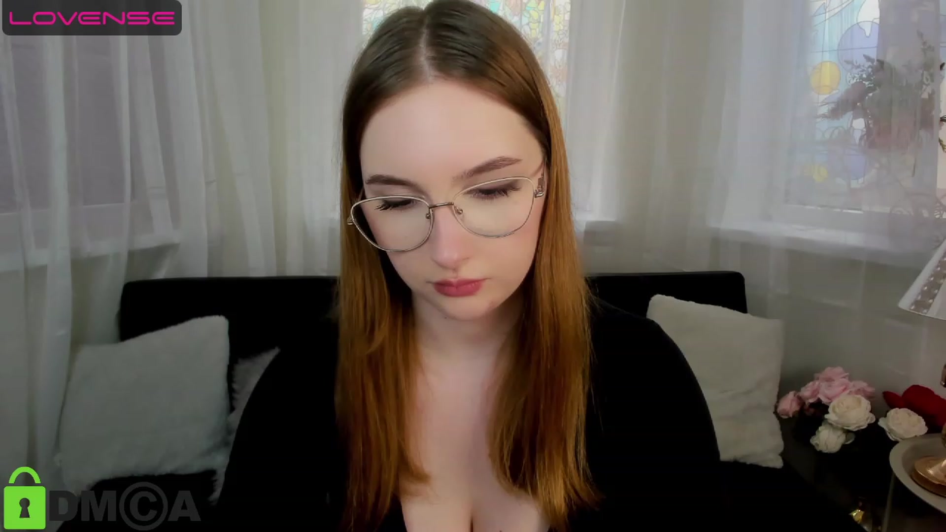 Gallery image thumbnail from AnaFoxy's myfreecams stream on, 04/12/2023, 10:55 image 9 of 20