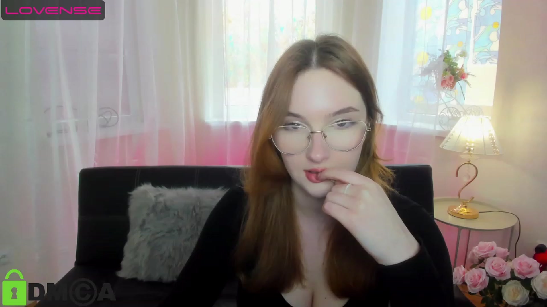 Gallery image thumbnail from AnaFoxy's myfreecams stream on, 04/14/2023, 10:54 image 10 of 20