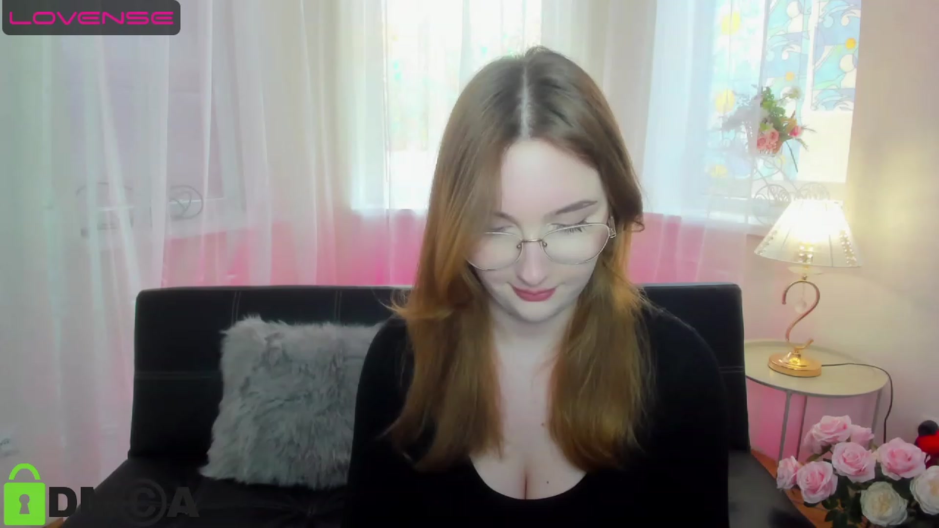 Gallery image thumbnail from AnaFoxy's myfreecams stream on, 04/14/2023, 10:54 image 18 of 20