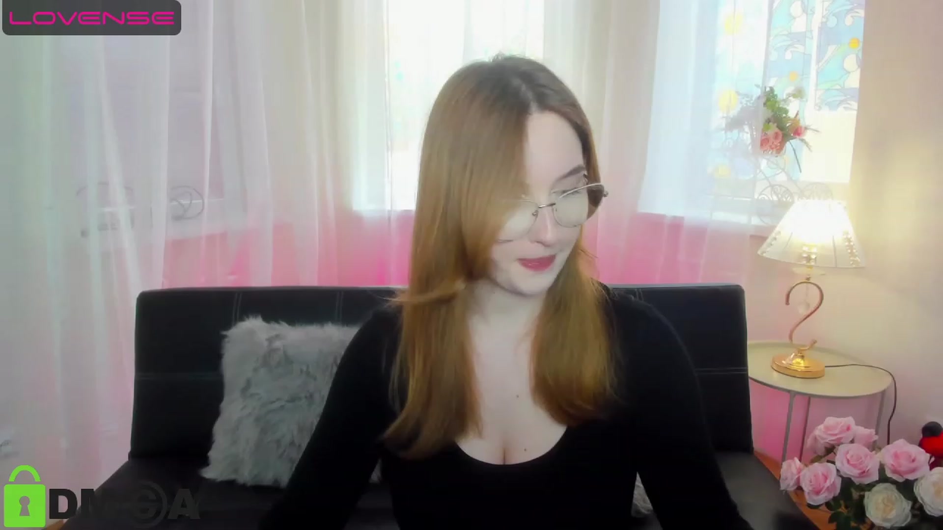 Gallery image thumbnail from AnaFoxy's myfreecams stream on, 04/14/2023, 10:54 image 19 of 20