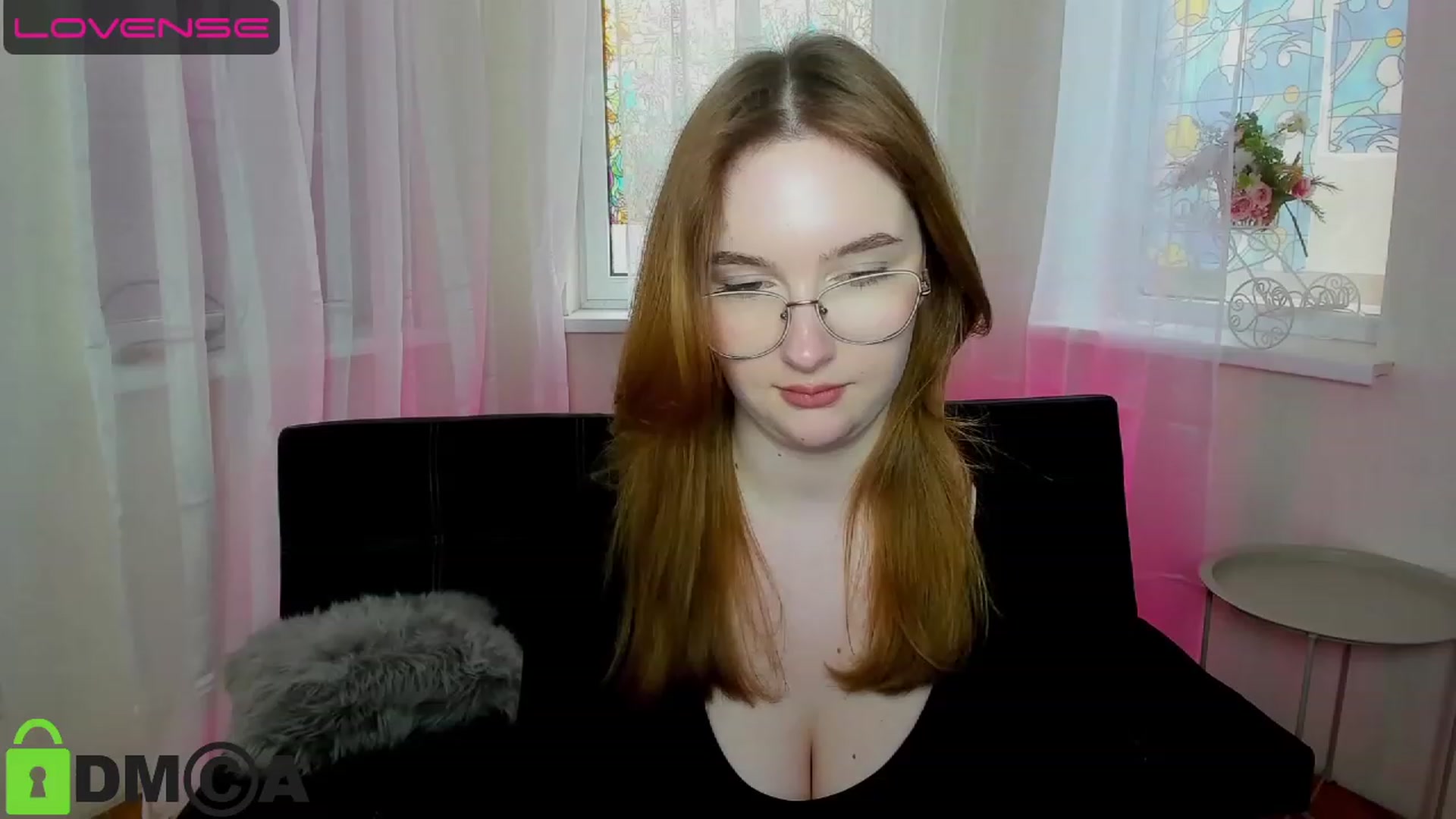 Gallery image thumbnail from AnaFoxy's myfreecams stream on, 04/20/2023, 12:00 image 11 of 20