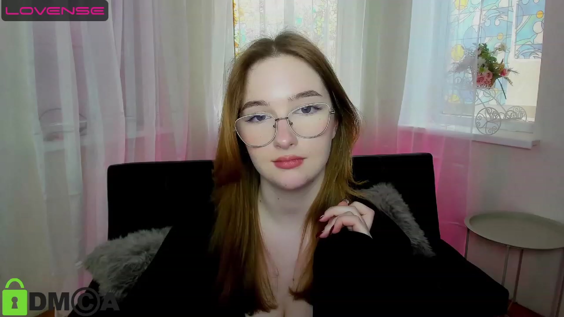 Gallery image thumbnail from AnaFoxy's myfreecams stream on, 04/20/2023, 12:00 image 9 of 20