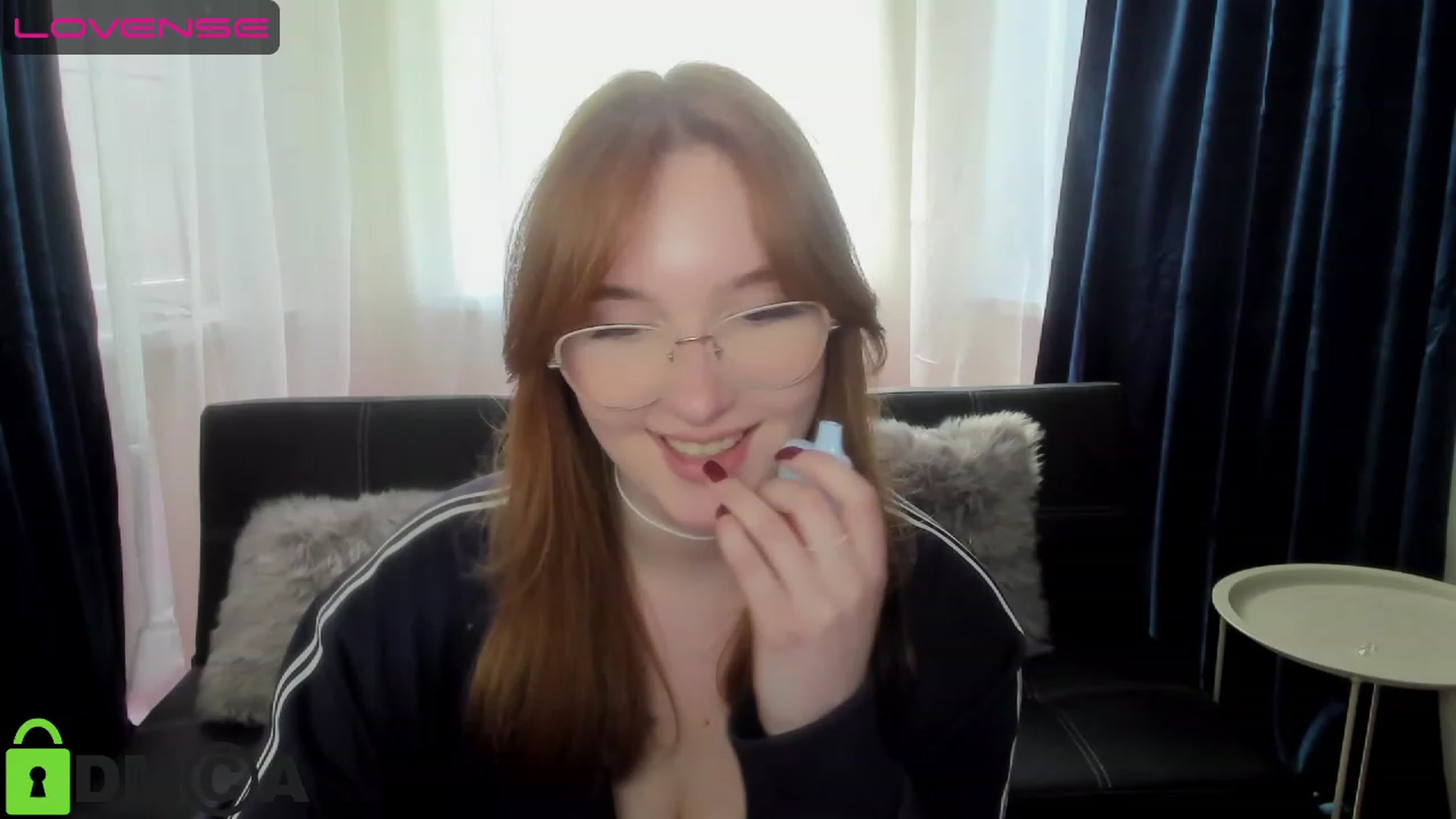 Gallery image thumbnail from AnaFoxy's myfreecams stream on, 04/30/2023, 11:51 image 18 of 20