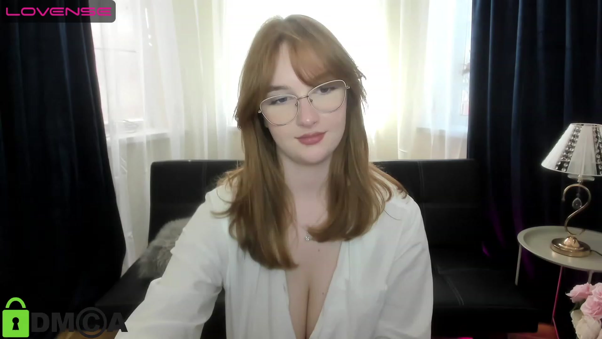 Gallery image thumbnail from AnaFoxy's myfreecams stream on, 05/21/2023, 11:36 image 17 of 20