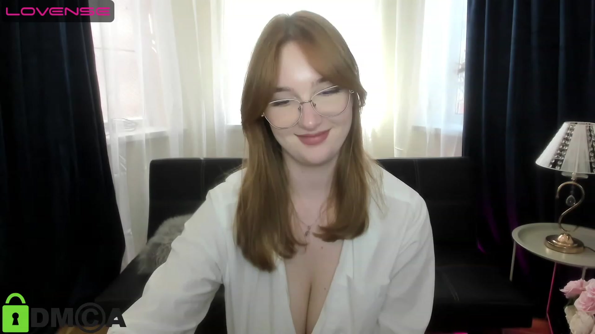 Gallery image thumbnail from AnaFoxy's myfreecams stream on, 05/21/2023, 11:36 image 2 of 20