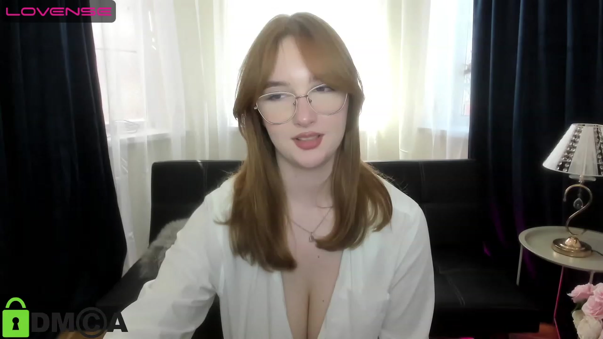Gallery image thumbnail from AnaFoxy's myfreecams stream on, 05/21/2023, 11:36 image 8 of 20