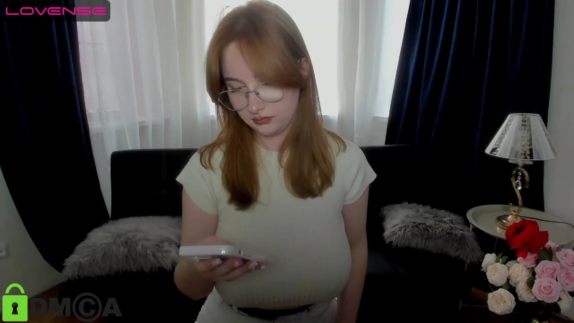 Gallery image thumbnail from AnaFoxy's myfreecams stream on, 05/28/2023, 11:15 image 10 of 20
