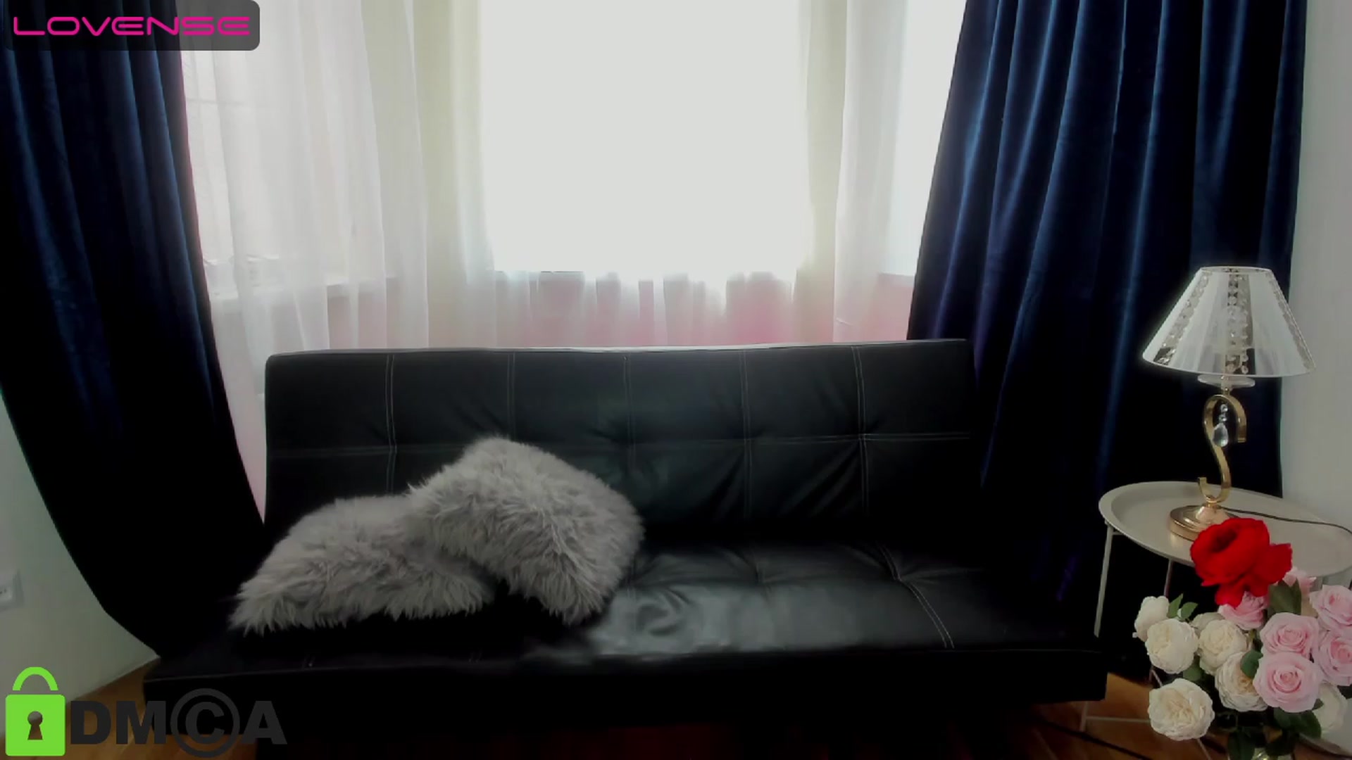 Gallery image thumbnail from AnaFoxy's myfreecams stream on, 05/28/2023, 11:15 image 17 of 20