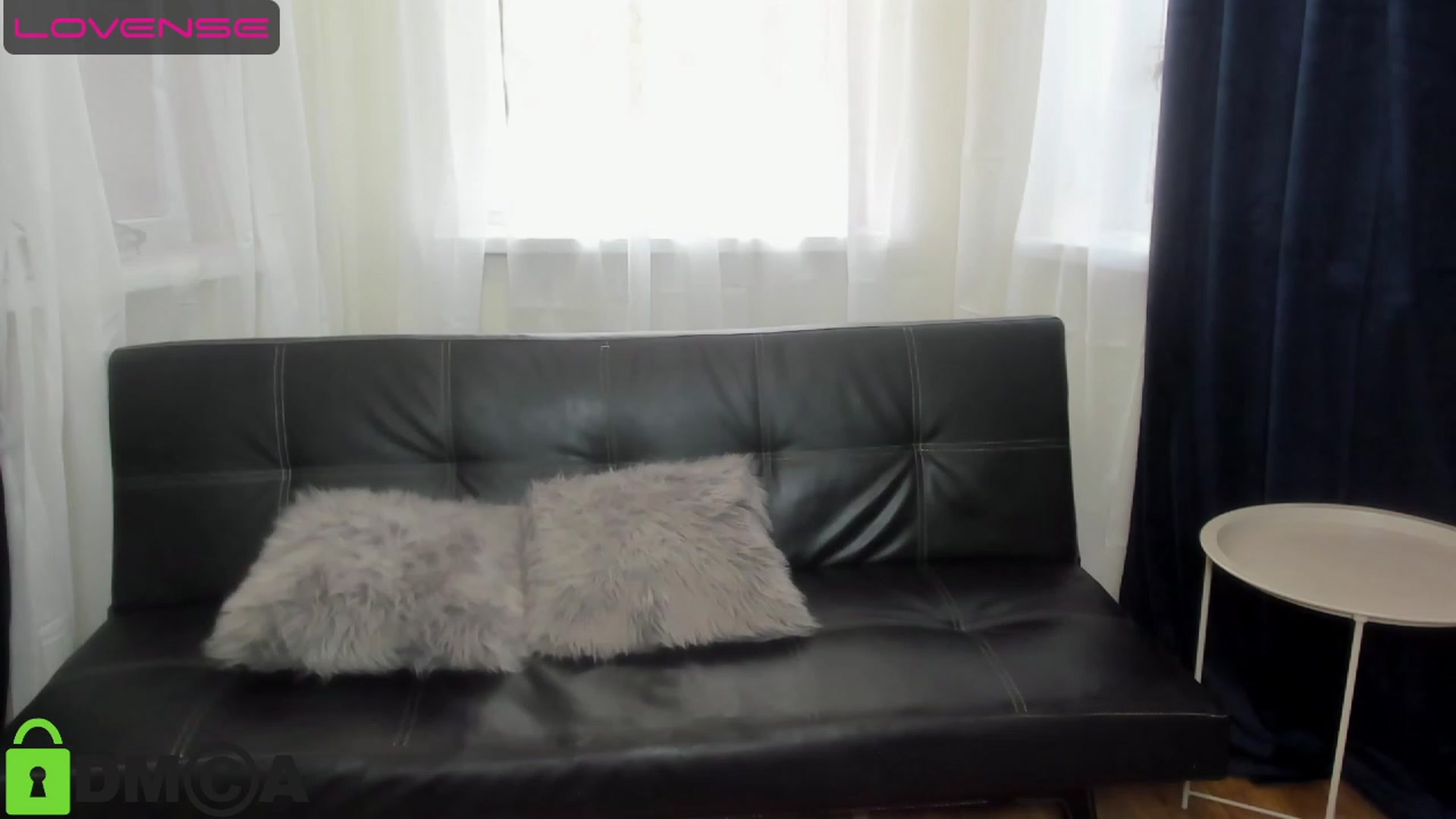 Gallery image thumbnail from AnaFoxy's myfreecams stream on, 06/11/2023, 10:31 image 3 of 20
