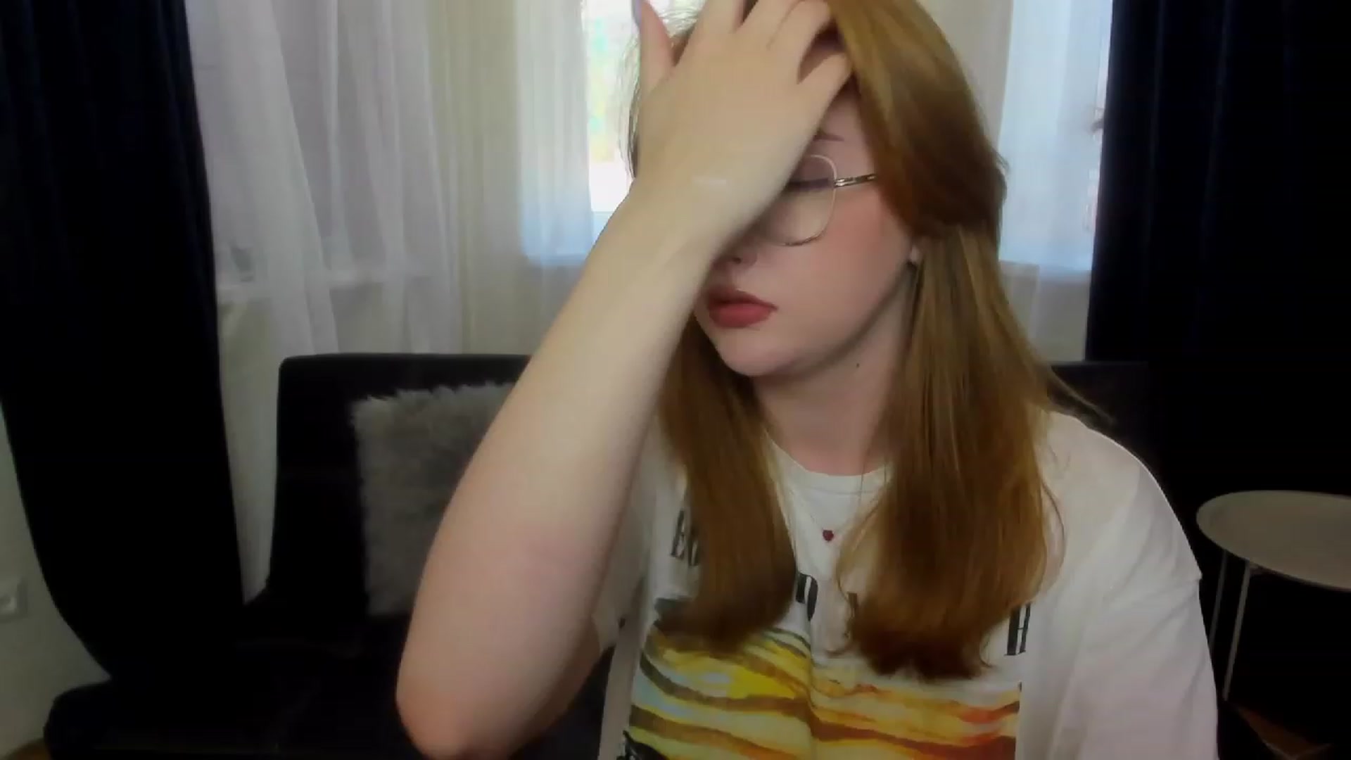 Gallery image thumbnail from AnaFoxy's myfreecams stream on, 06/26/2023, 09:20 image 1 of 20