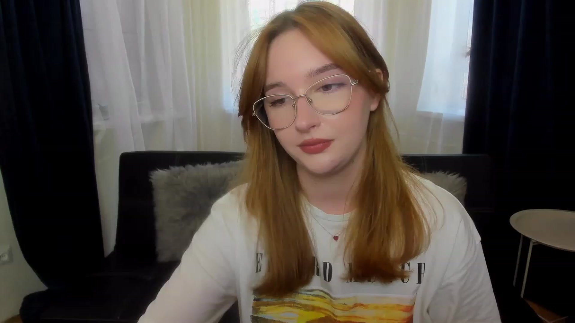 Gallery image thumbnail from AnaFoxy's myfreecams stream on, 06/26/2023, 09:20 image 7 of 20