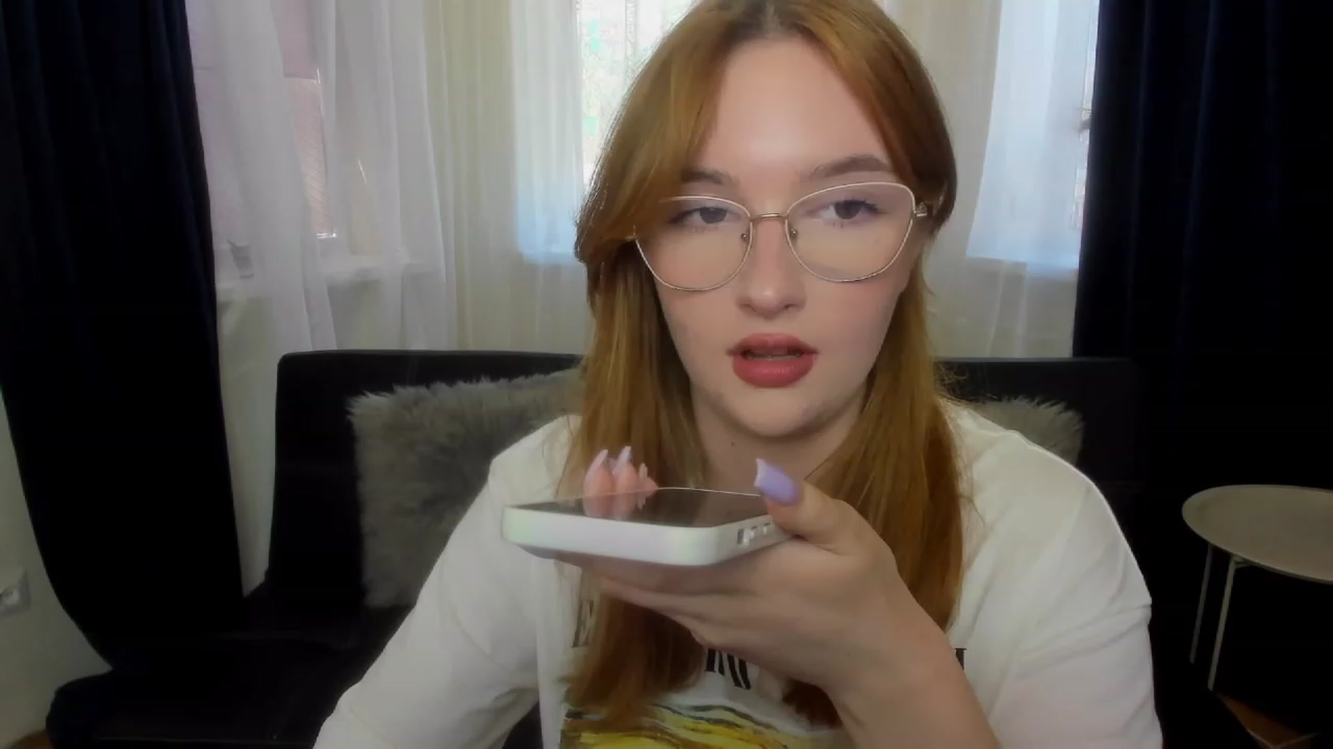 Gallery image thumbnail from AnaFoxy's myfreecams stream on, 06/26/2023, 09:20 image 17 of 20