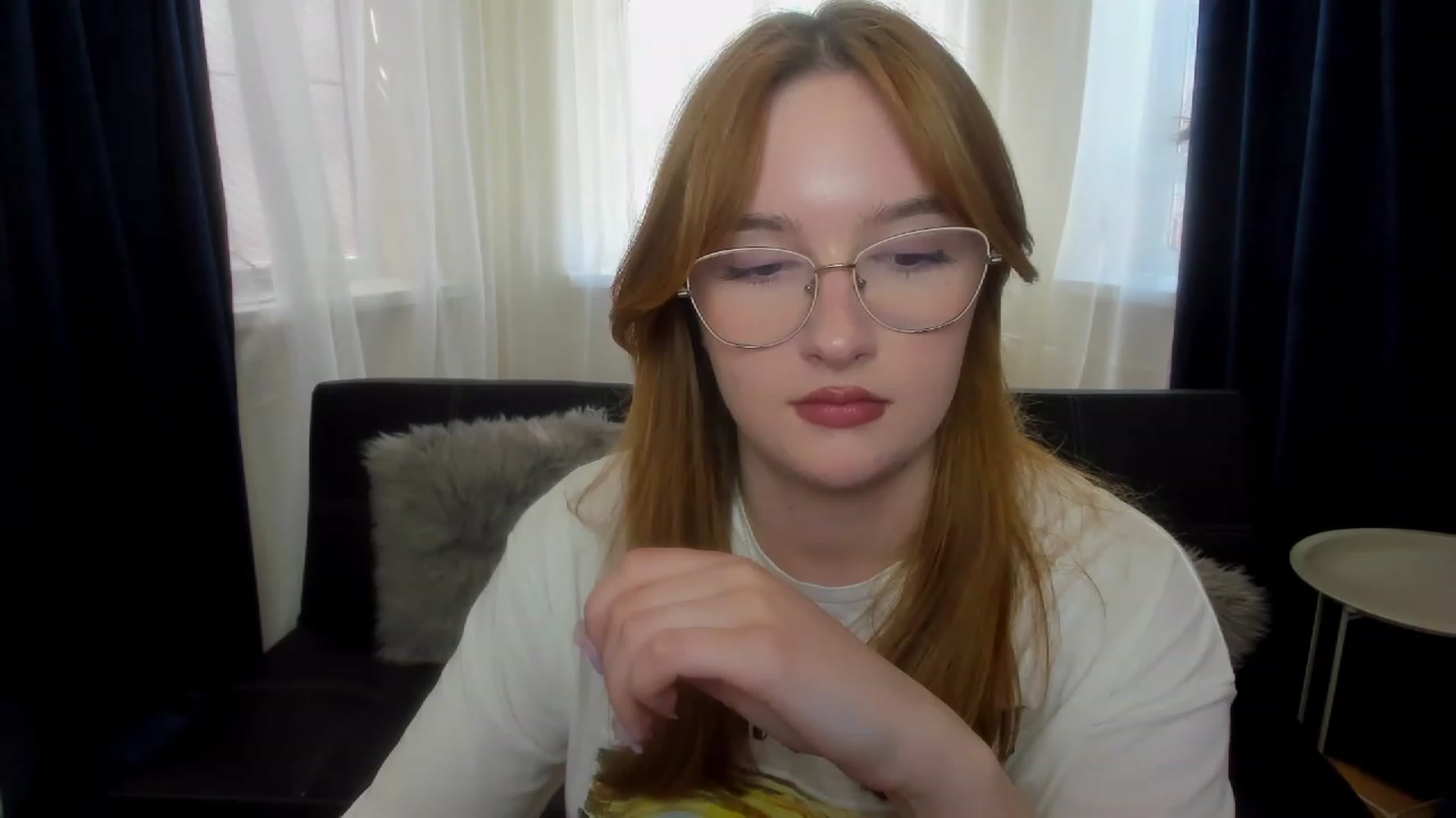 Gallery image thumbnail from AnaFoxy's myfreecams stream on, 06/26/2023, 11:28 image 13 of 20