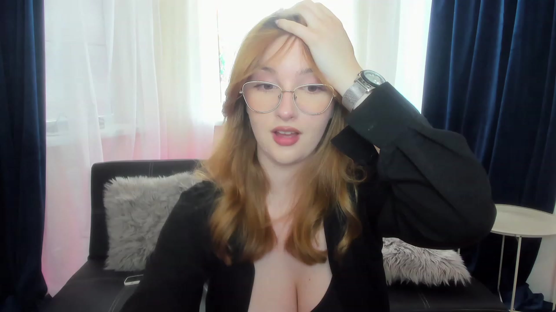 Gallery image thumbnail from AnaFoxy's myfreecams stream on, 07/05/2023, 11:32 image 11 of 20