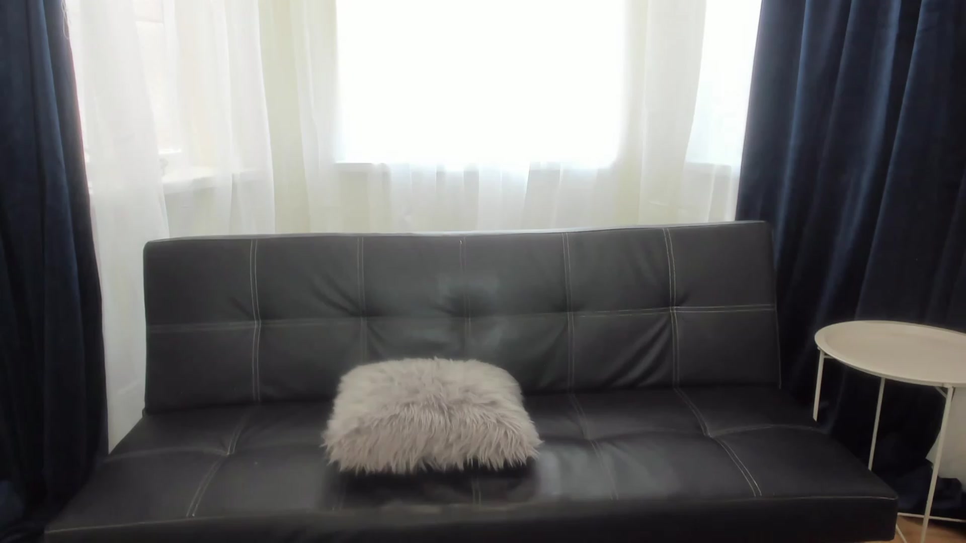 Gallery image thumbnail from AnaFoxy's myfreecams stream on, 07/06/2023, 10:12 image 13 of 20