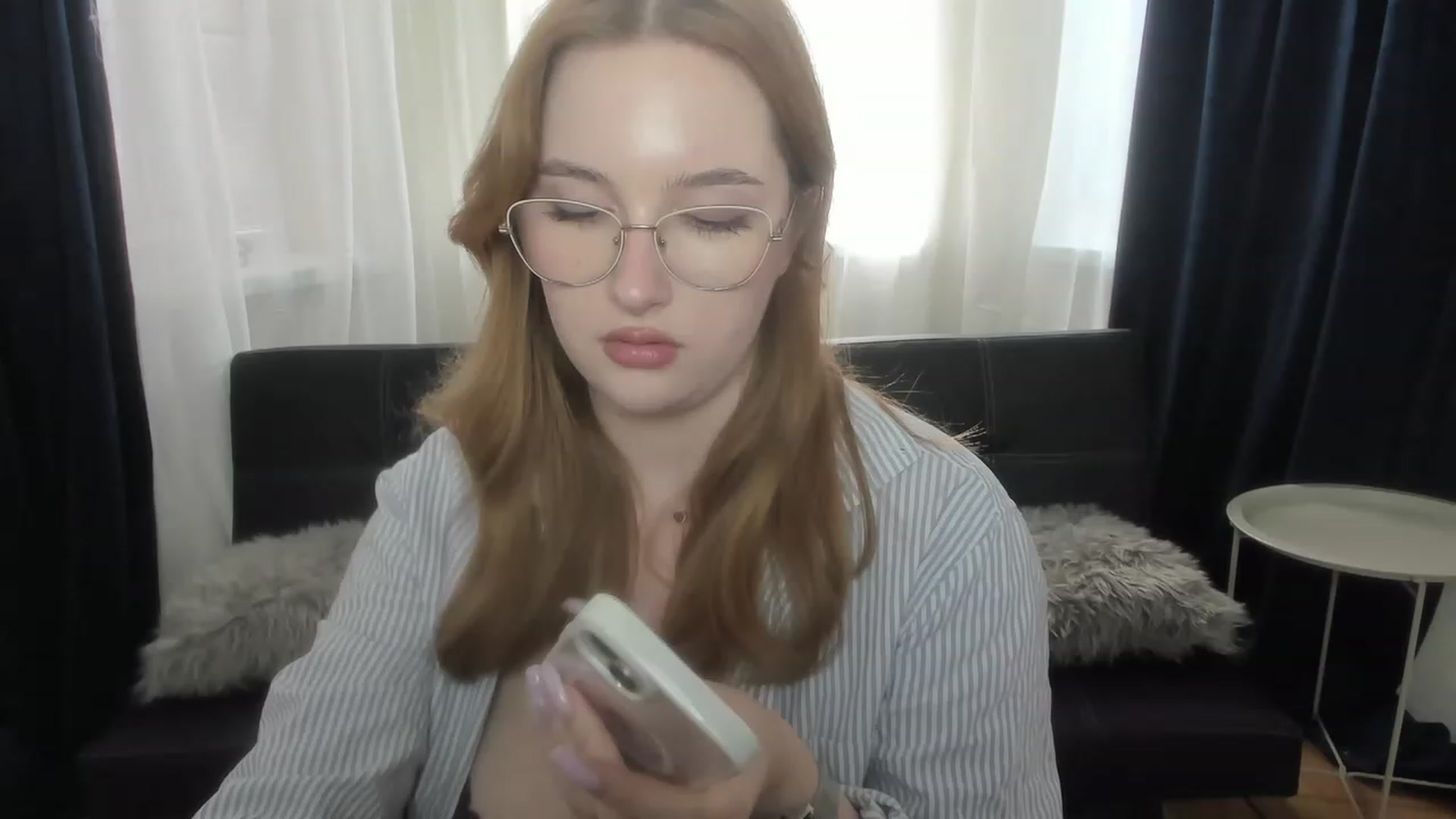 Gallery image thumbnail from AnaFoxy's myfreecams stream on, 07/07/2023, 11:27 image 18 of 20