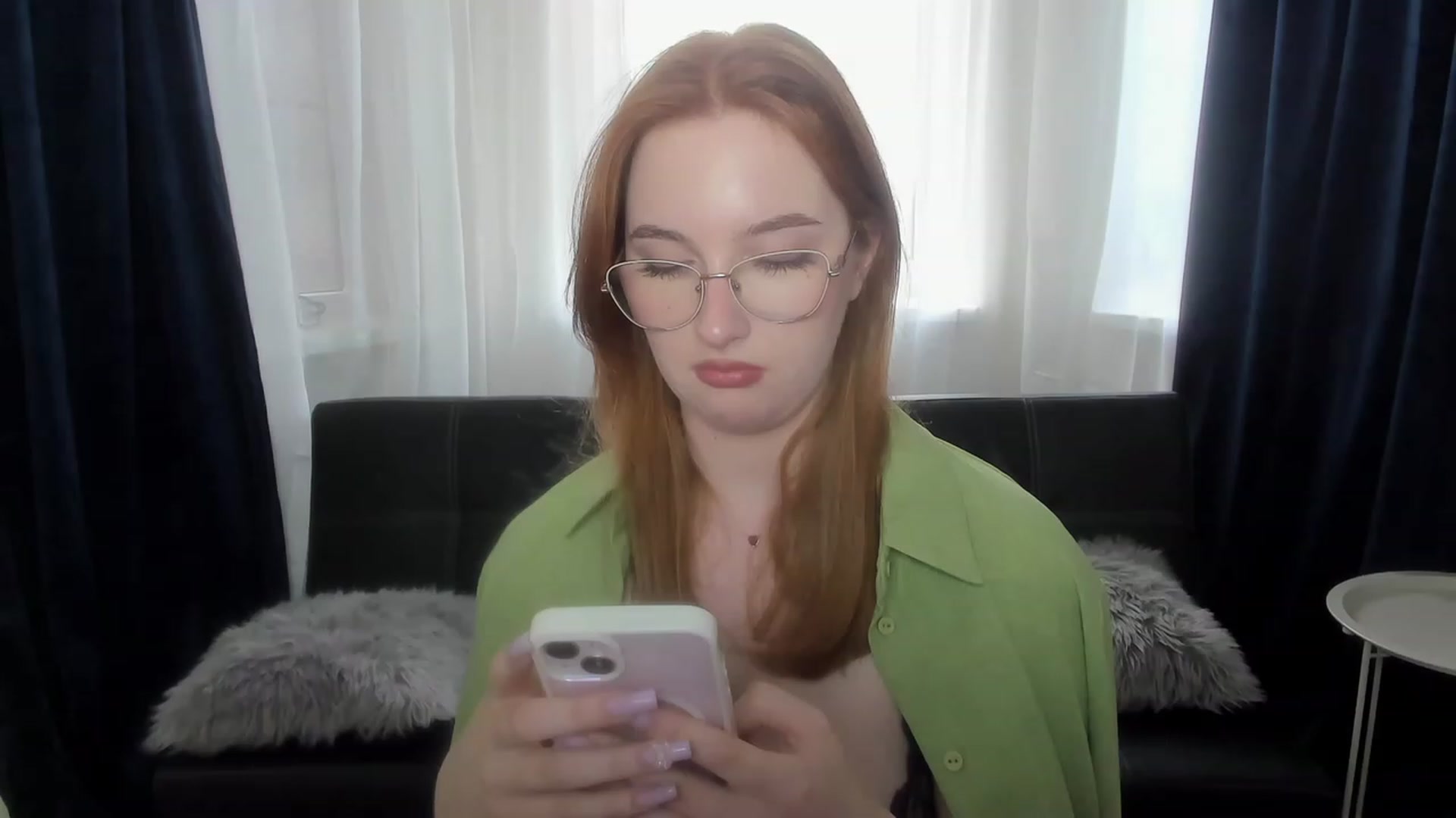 Gallery image thumbnail from AnaFoxy's myfreecams stream on, 07/14/2023, 11:05 image 15 of 20