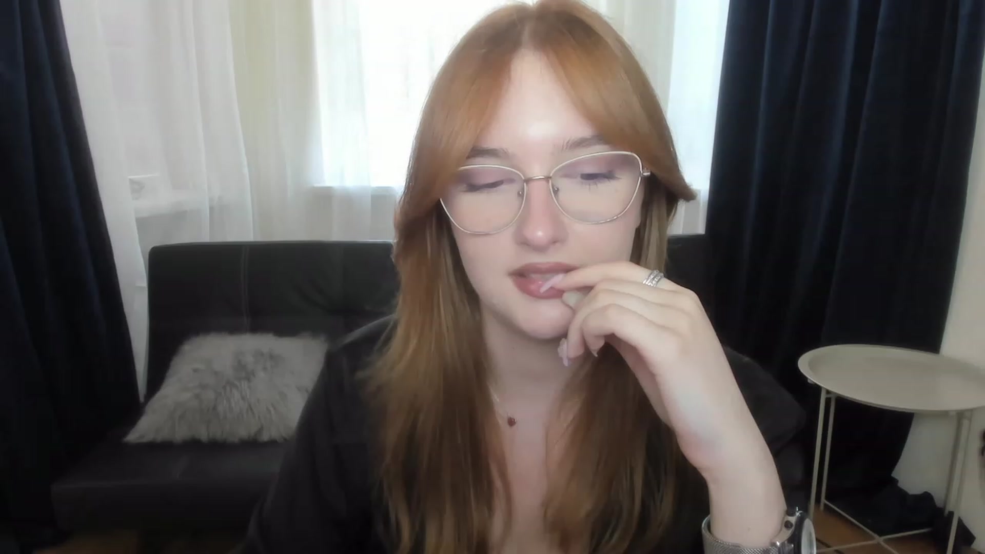 Gallery image thumbnail from AnaFoxy's myfreecams stream on, 07/15/2023, 10:06 image 16 of 20