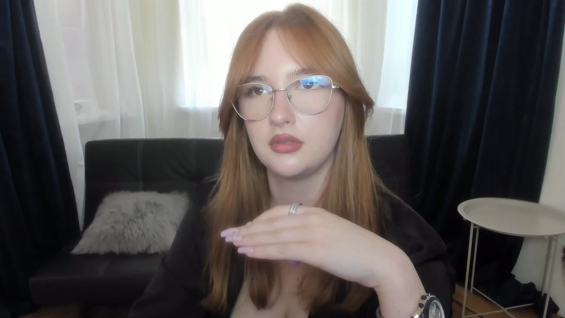 Gallery image thumbnail from AnaFoxy's myfreecams stream on, 07/15/2023, 10:06 image 11 of 20
