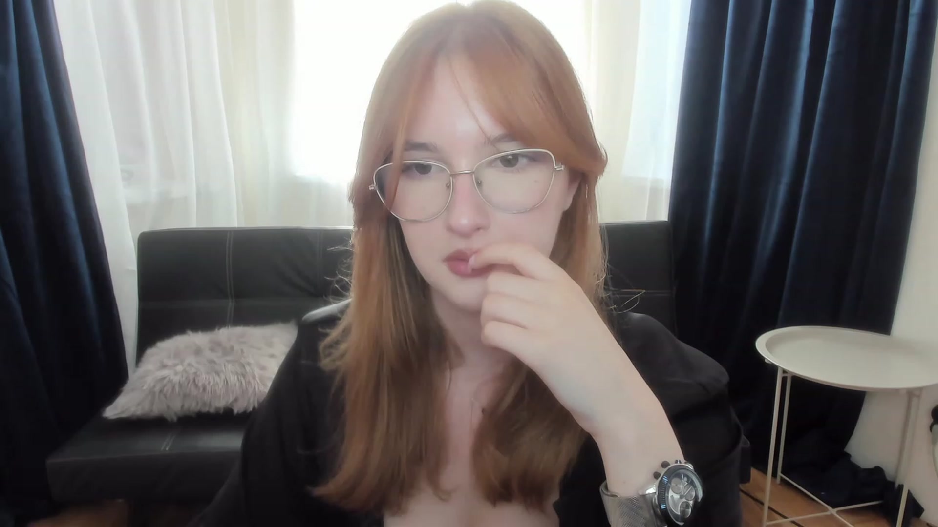 Gallery image thumbnail from AnaFoxy's myfreecams stream on, 07/15/2023, 13:51 image 15 of 20