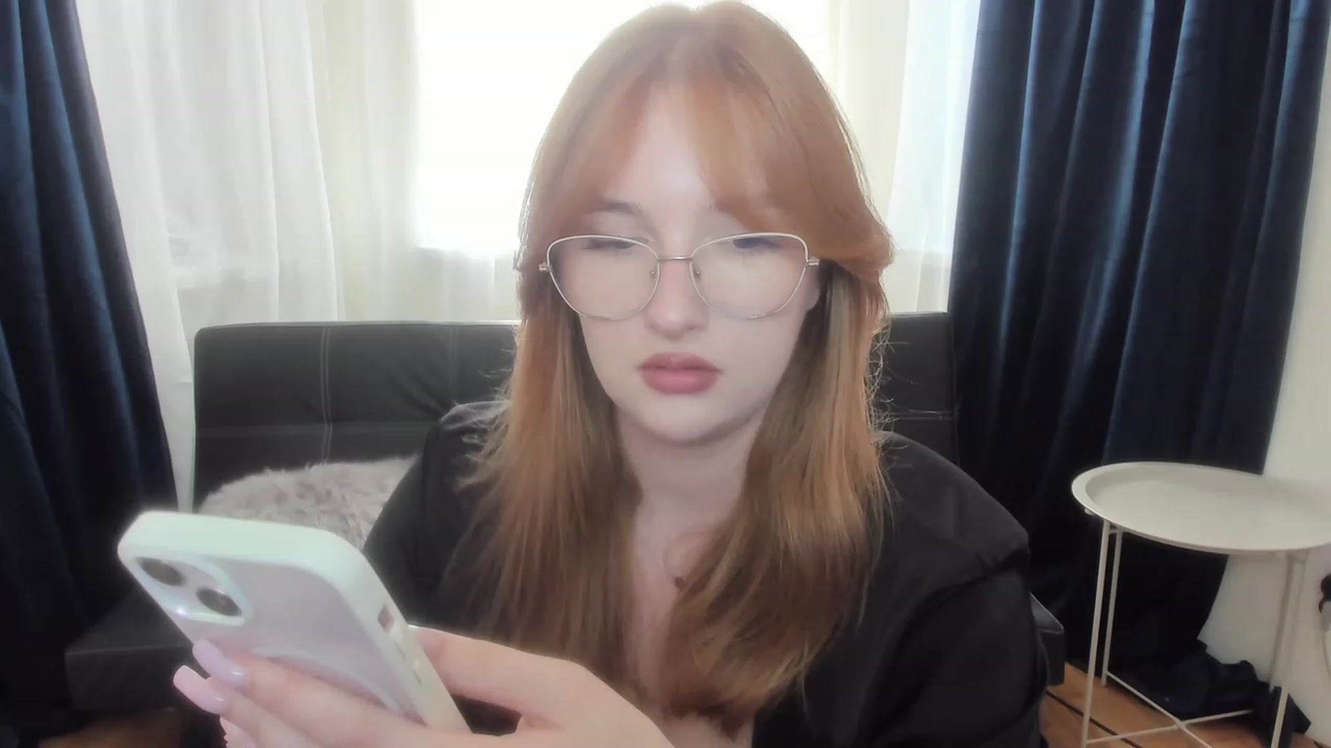 Gallery image thumbnail from AnaFoxy's myfreecams stream on, 07/15/2023, 13:51 image 7 of 20