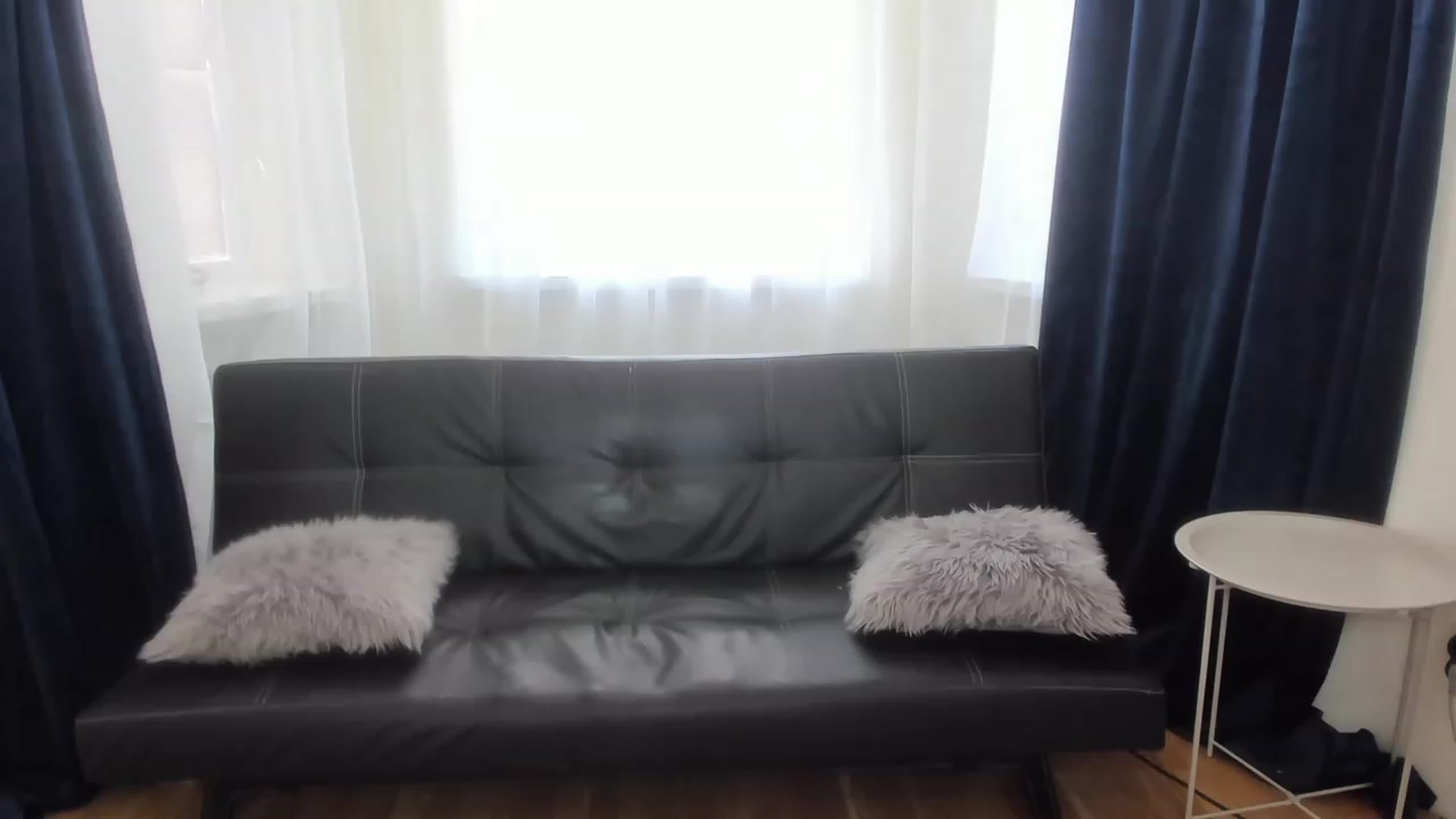 Gallery image thumbnail from AnaFoxy's myfreecams stream on, 07/16/2023, 09:29 image 14 of 20