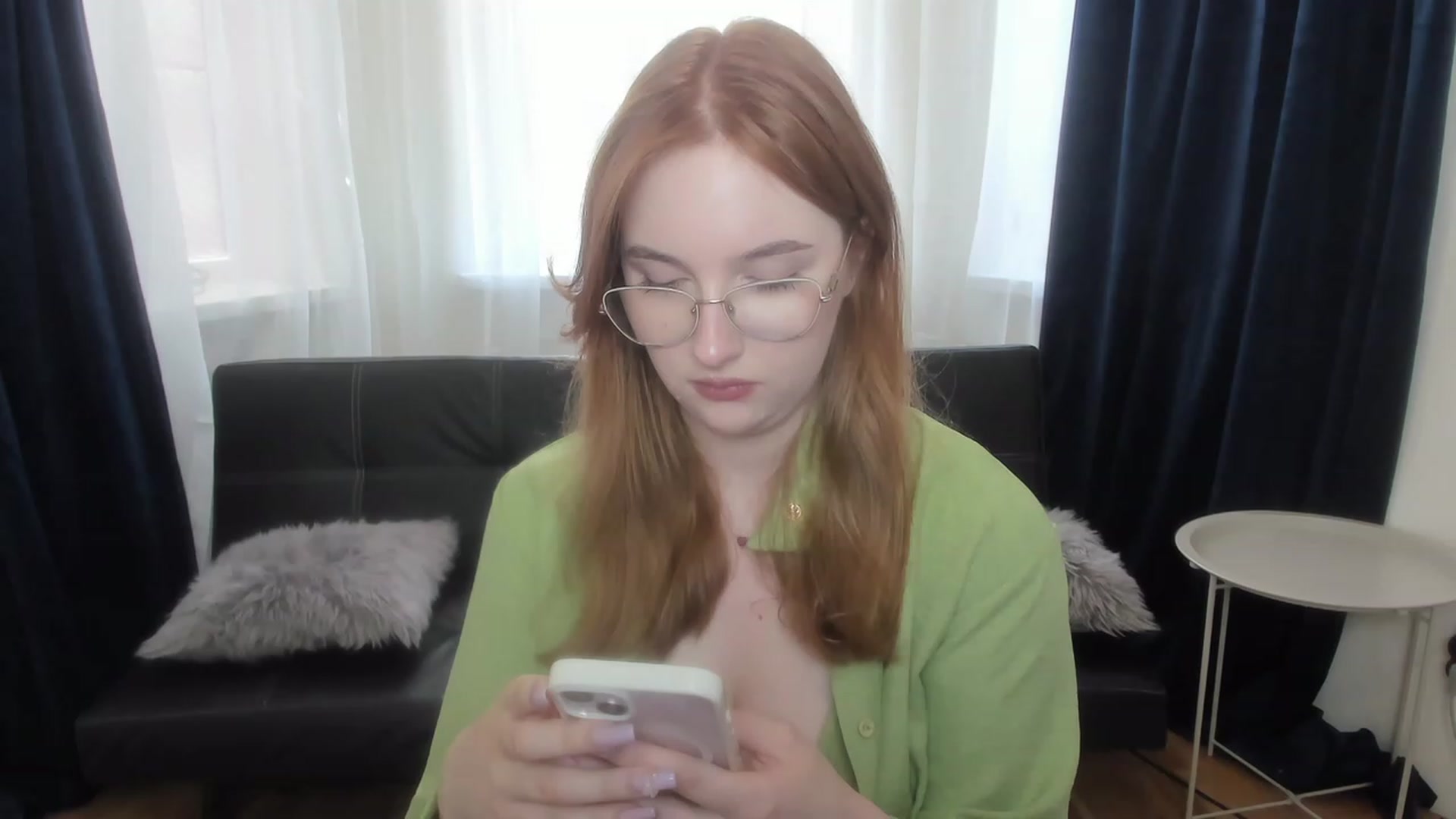 Gallery image thumbnail from AnaFoxy's myfreecams stream on, 07/16/2023, 10:44 image 18 of 20