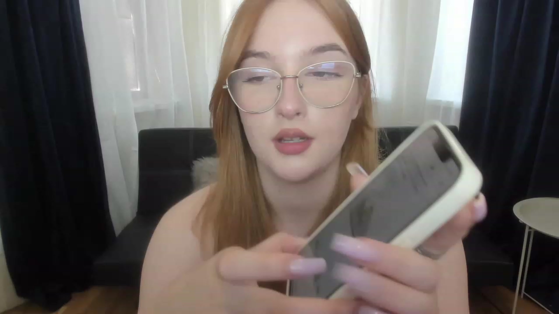 Gallery image thumbnail from AnaFoxy's myfreecams stream on, 07/19/2023, 09:33 image 12 of 20