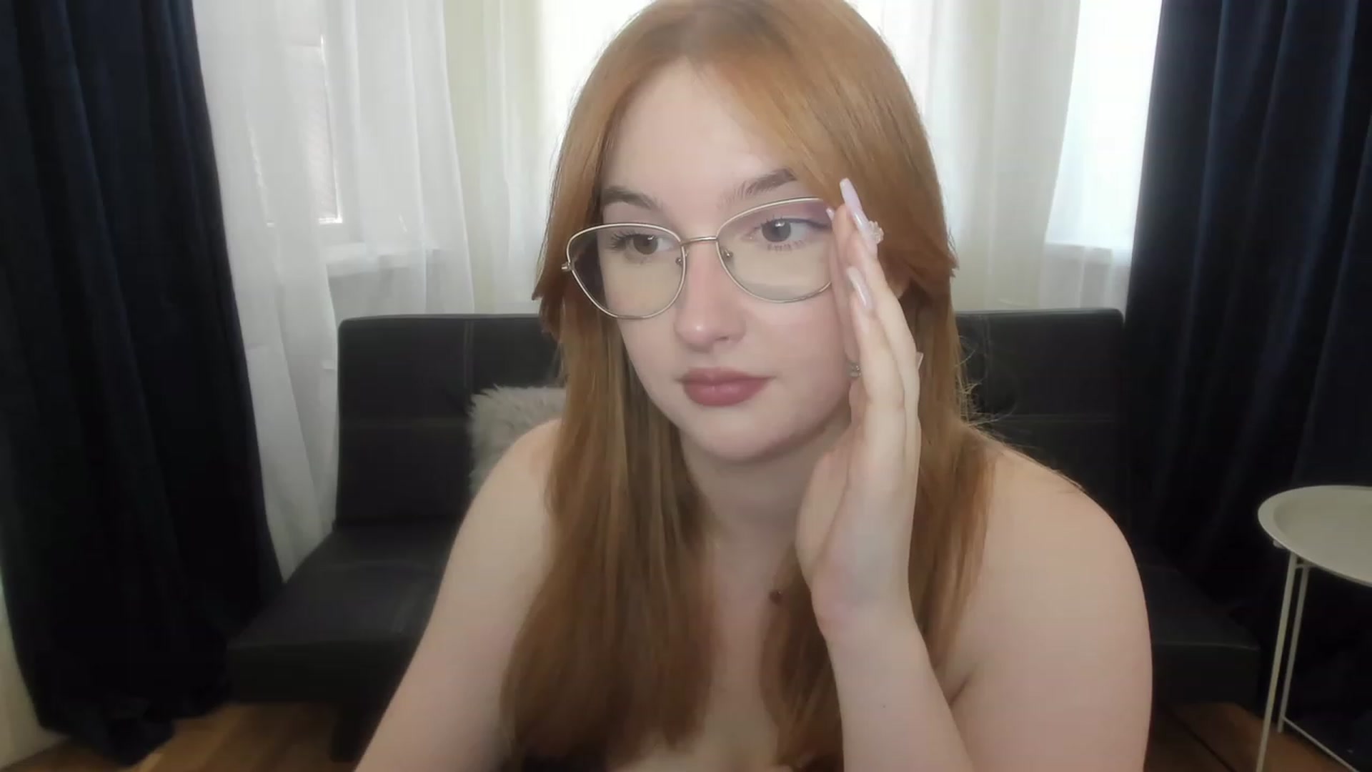 Gallery image thumbnail from AnaFoxy's myfreecams stream on, 07/19/2023, 09:33 image 16 of 20