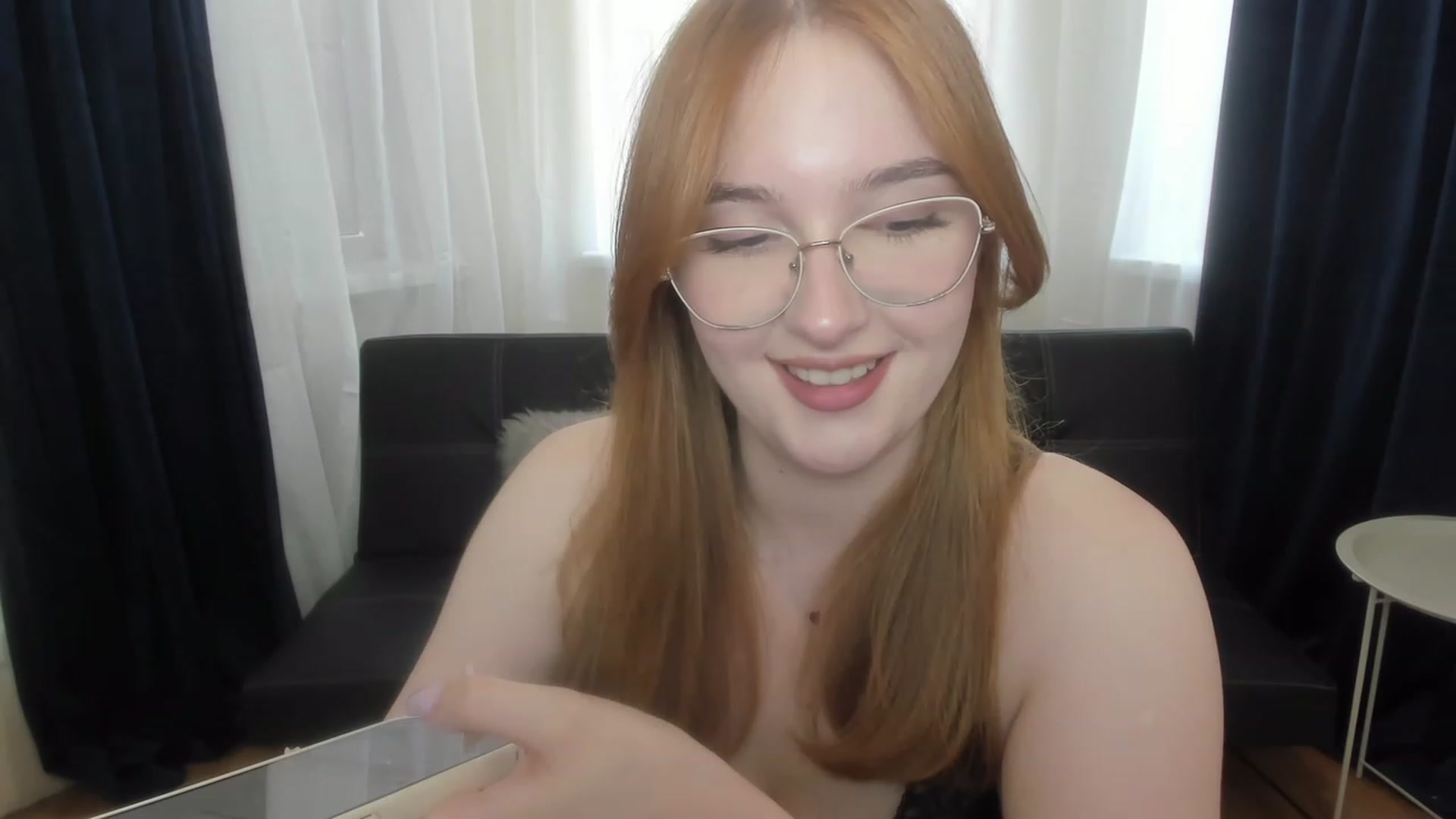 Gallery image thumbnail from AnaFoxy's myfreecams stream on, 07/19/2023, 09:33 image 7 of 20