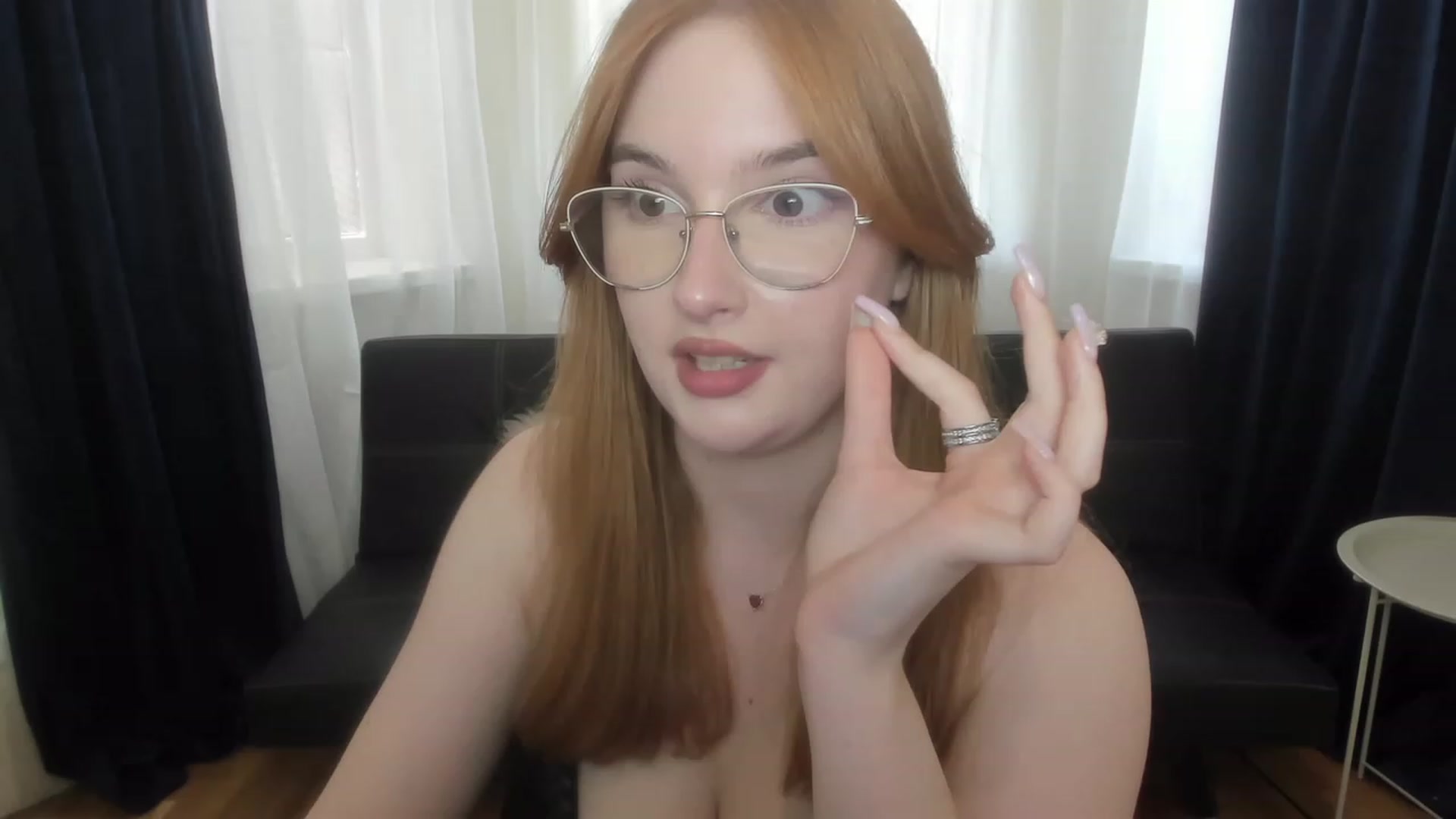Gallery image thumbnail from AnaFoxy's myfreecams stream on, 07/19/2023, 11:13 image 4 of 20