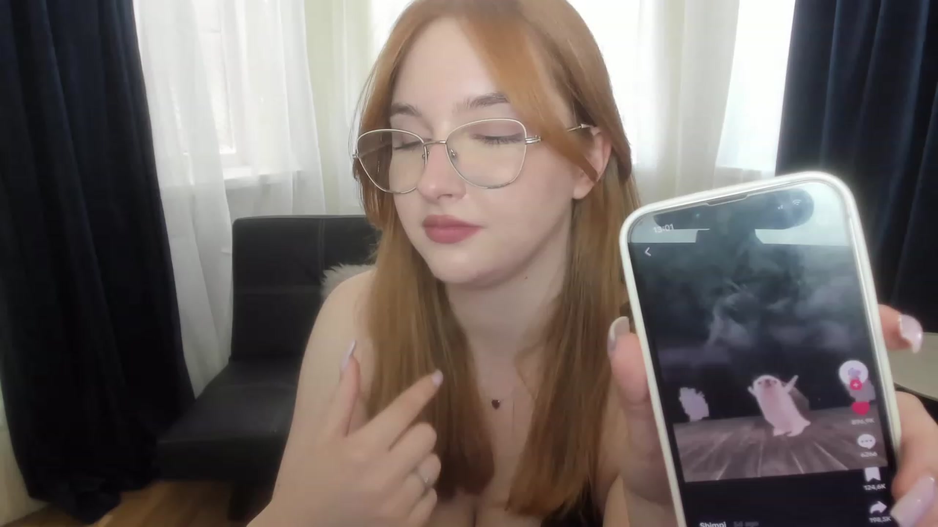 Gallery image thumbnail from AnaFoxy's myfreecams stream on, 07/19/2023, 11:13 image 7 of 20