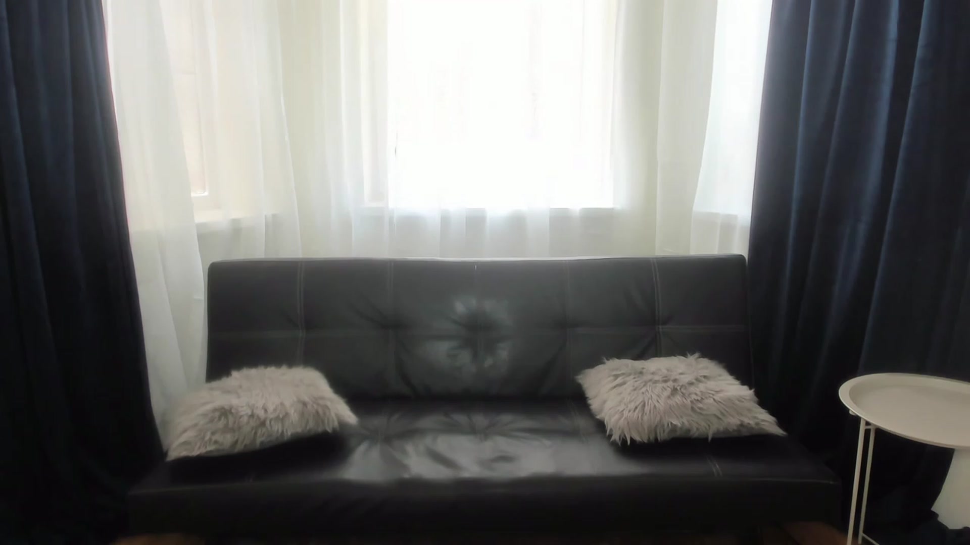 Gallery image thumbnail from AnaFoxy's myfreecams stream on, 07/20/2023, 10:37 image 15 of 20