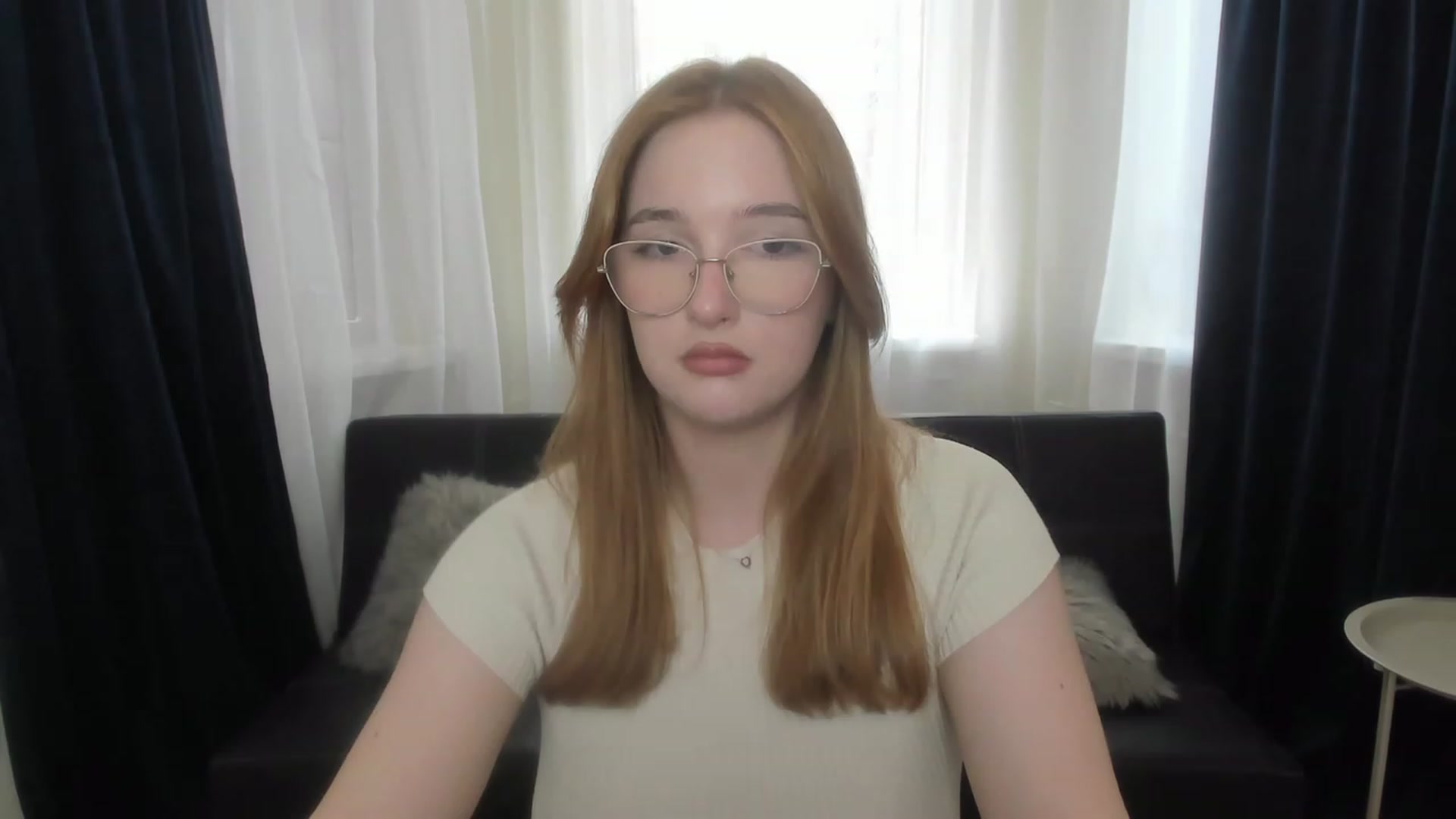 Gallery image thumbnail from AnaFoxy's myfreecams stream on, 07/23/2023, 11:57 image 10 of 20