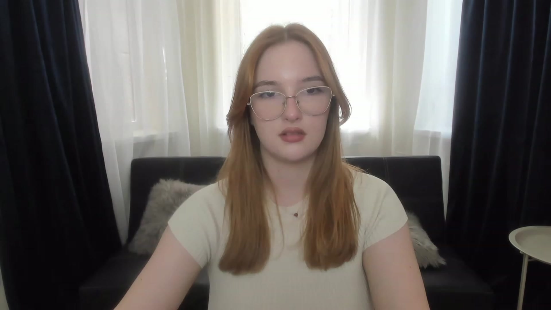 Gallery image thumbnail from AnaFoxy's myfreecams stream on, 07/23/2023, 11:57 image 12 of 20