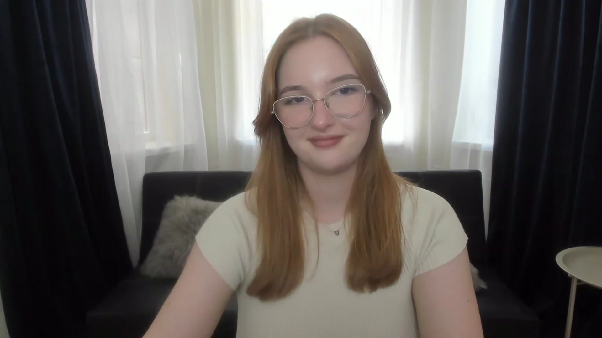 Gallery image thumbnail from AnaFoxy's myfreecams stream on, 07/23/2023, 11:57 image 11 of 20