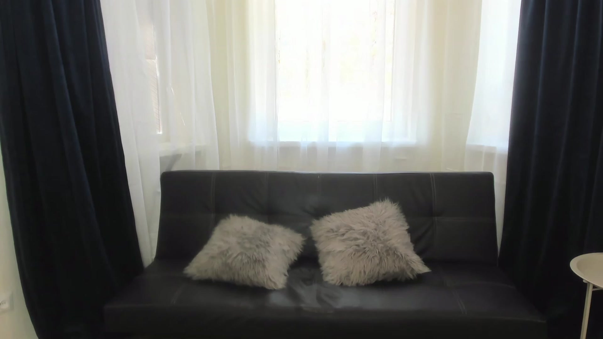 Gallery image thumbnail from AnaFoxy's myfreecams stream on, 07/24/2023, 09:21 image 16 of 20