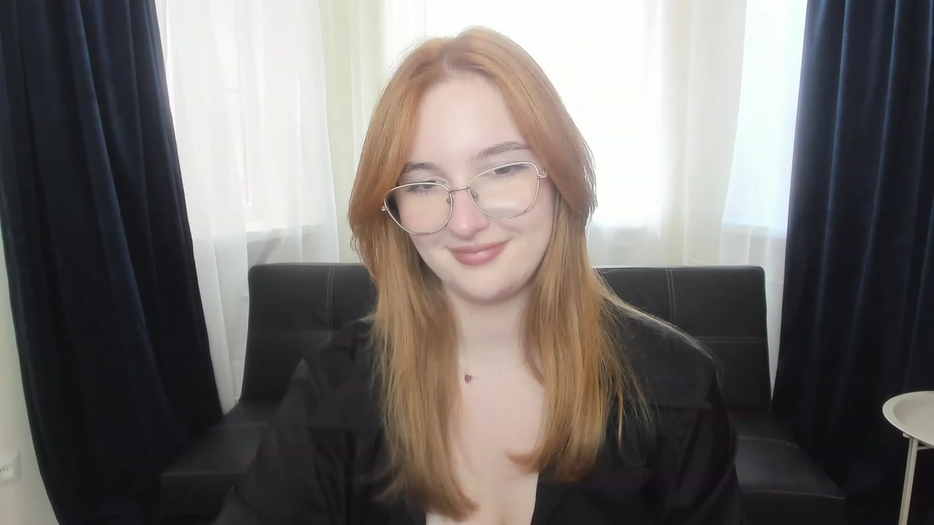 Gallery image thumbnail from AnaFoxy's myfreecams stream on, 07/24/2023, 11:32 image 10 of 20