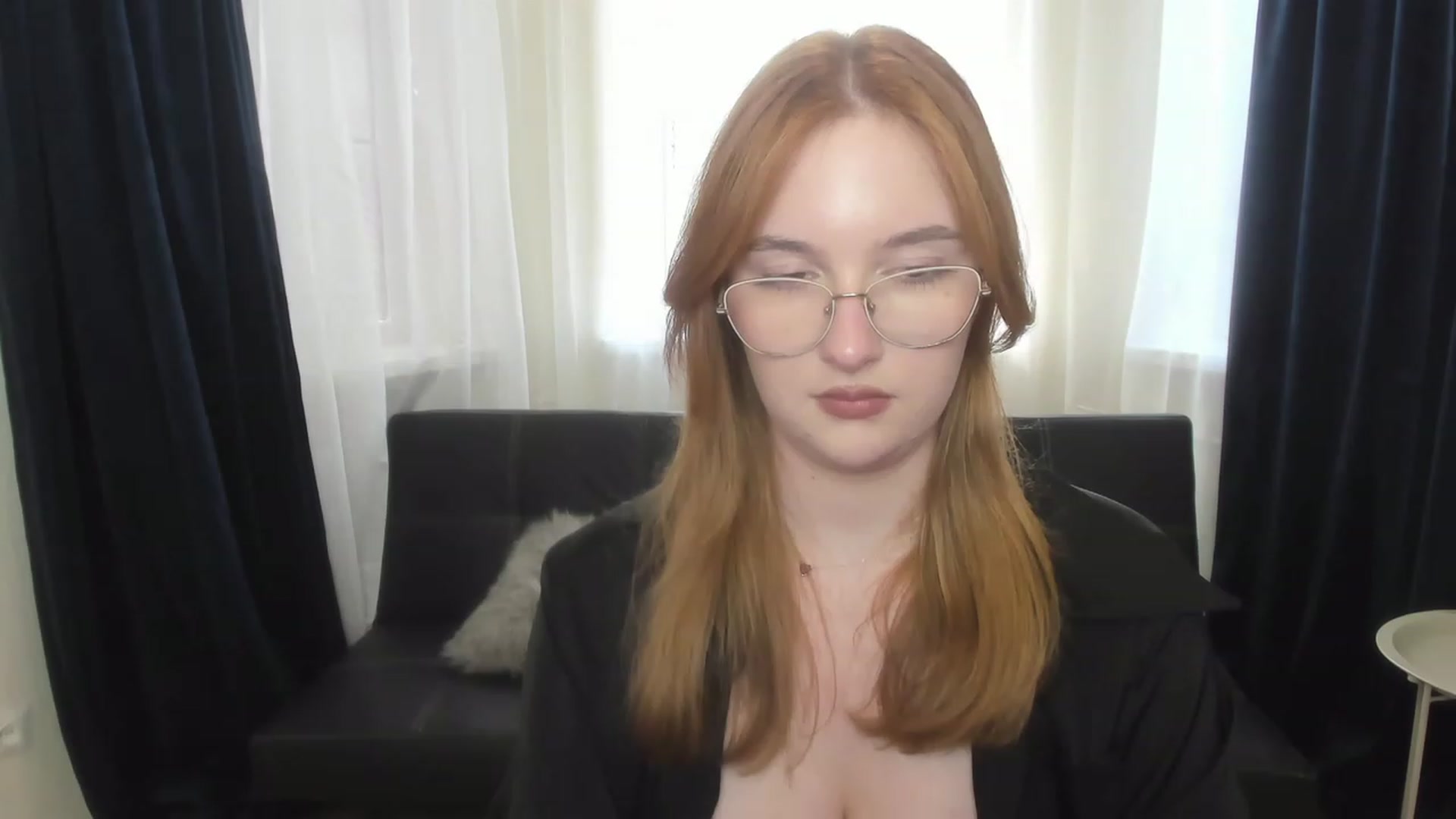 Gallery image thumbnail from AnaFoxy's myfreecams stream on, 07/24/2023, 11:32 image 18 of 20