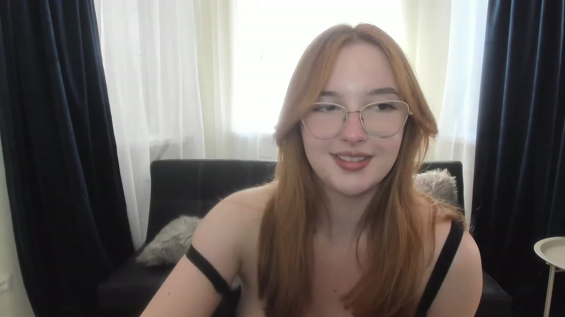 Gallery image thumbnail from AnaFoxy's myfreecams stream on, 07/24/2023, 12:24 image 15 of 20