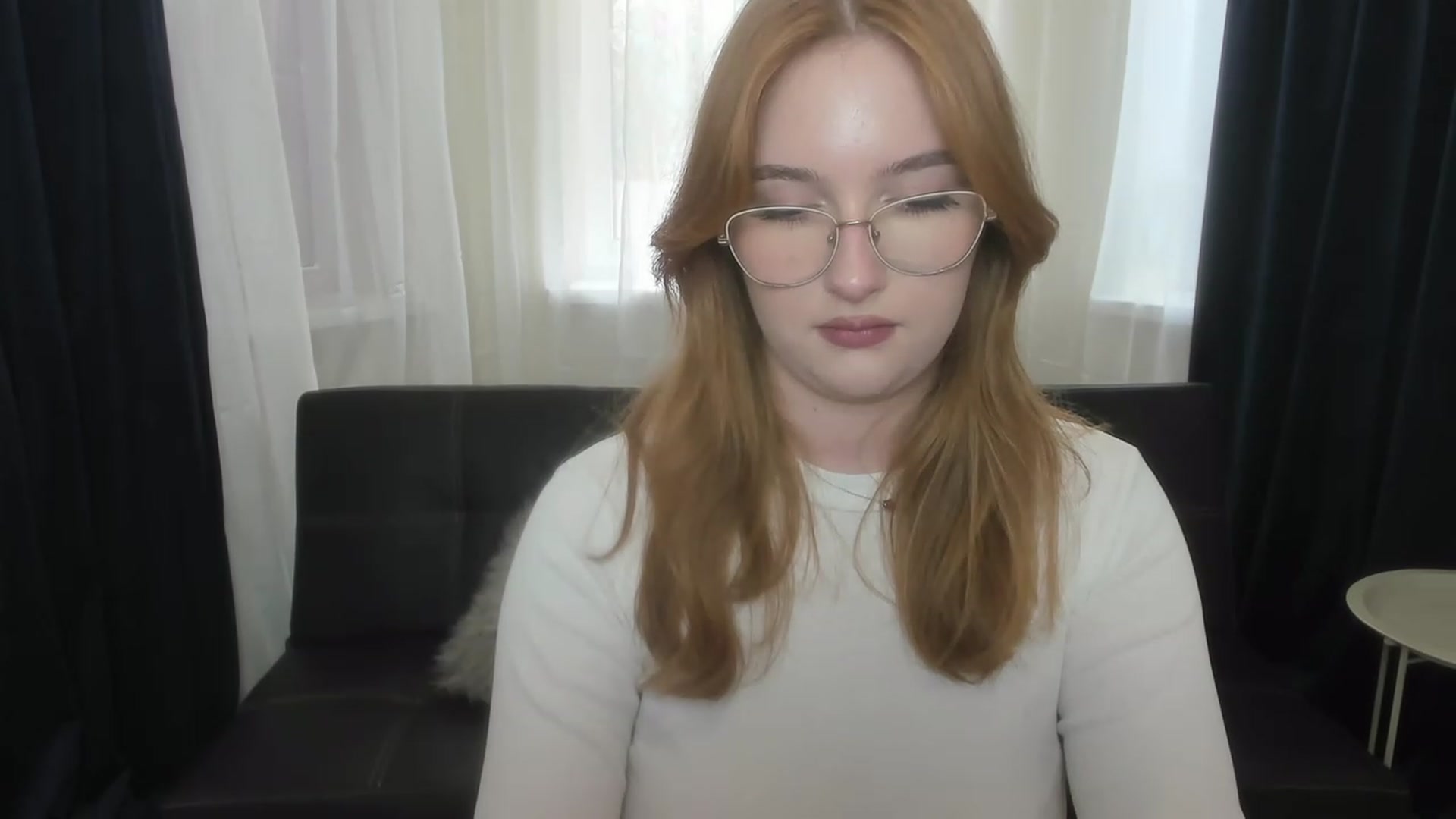 Gallery image thumbnail from AnaFoxy's myfreecams stream on, 07/27/2023, 08:39 image 9 of 20